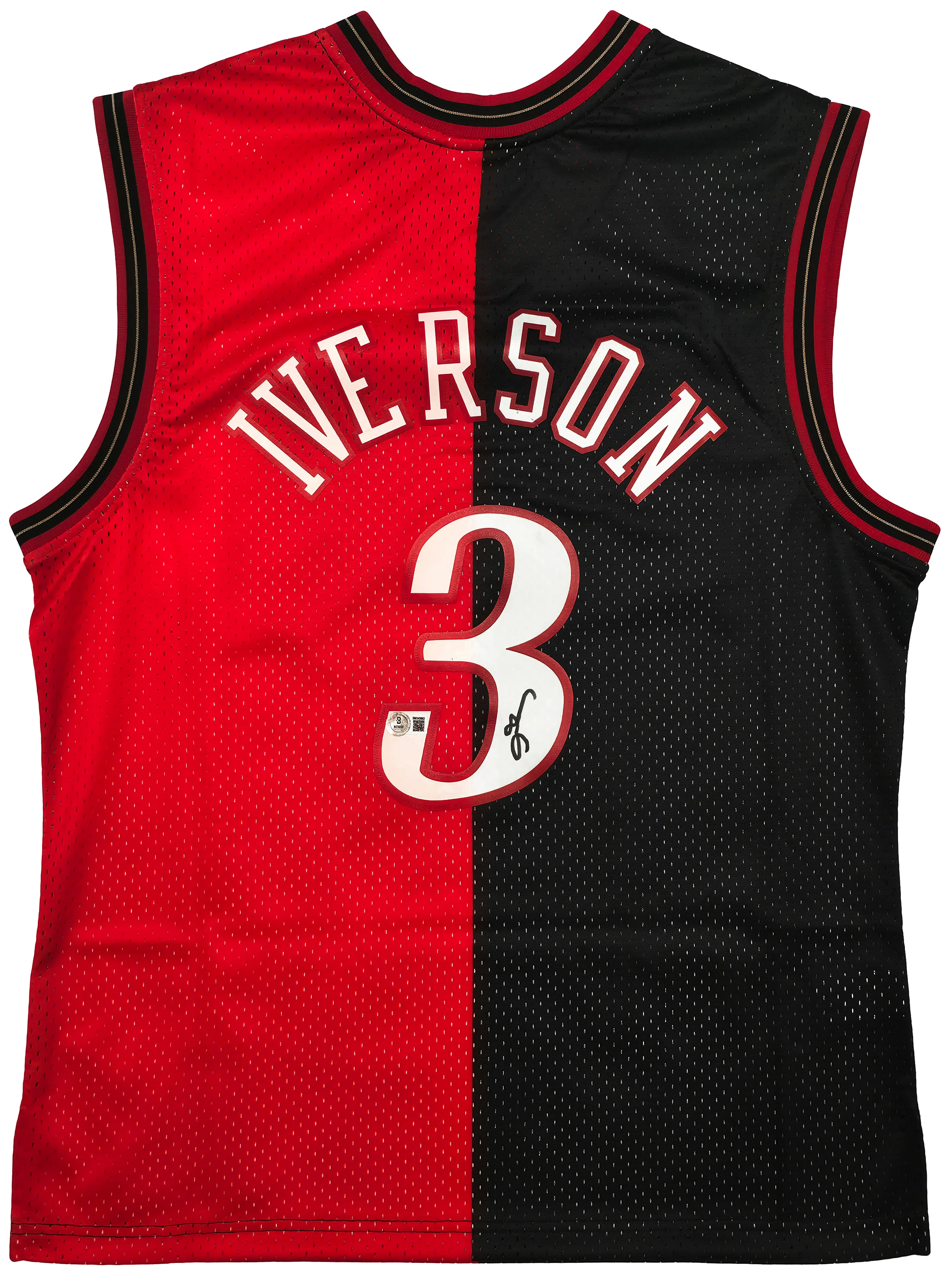 Philadelphia 76ers Allen Iverson Autographed Black & Red Authentic Mitchell & Ness 2000-01 HWC Swingman Split Jersey Size L Beckett BAS Witness Stock #253623 - Image 2