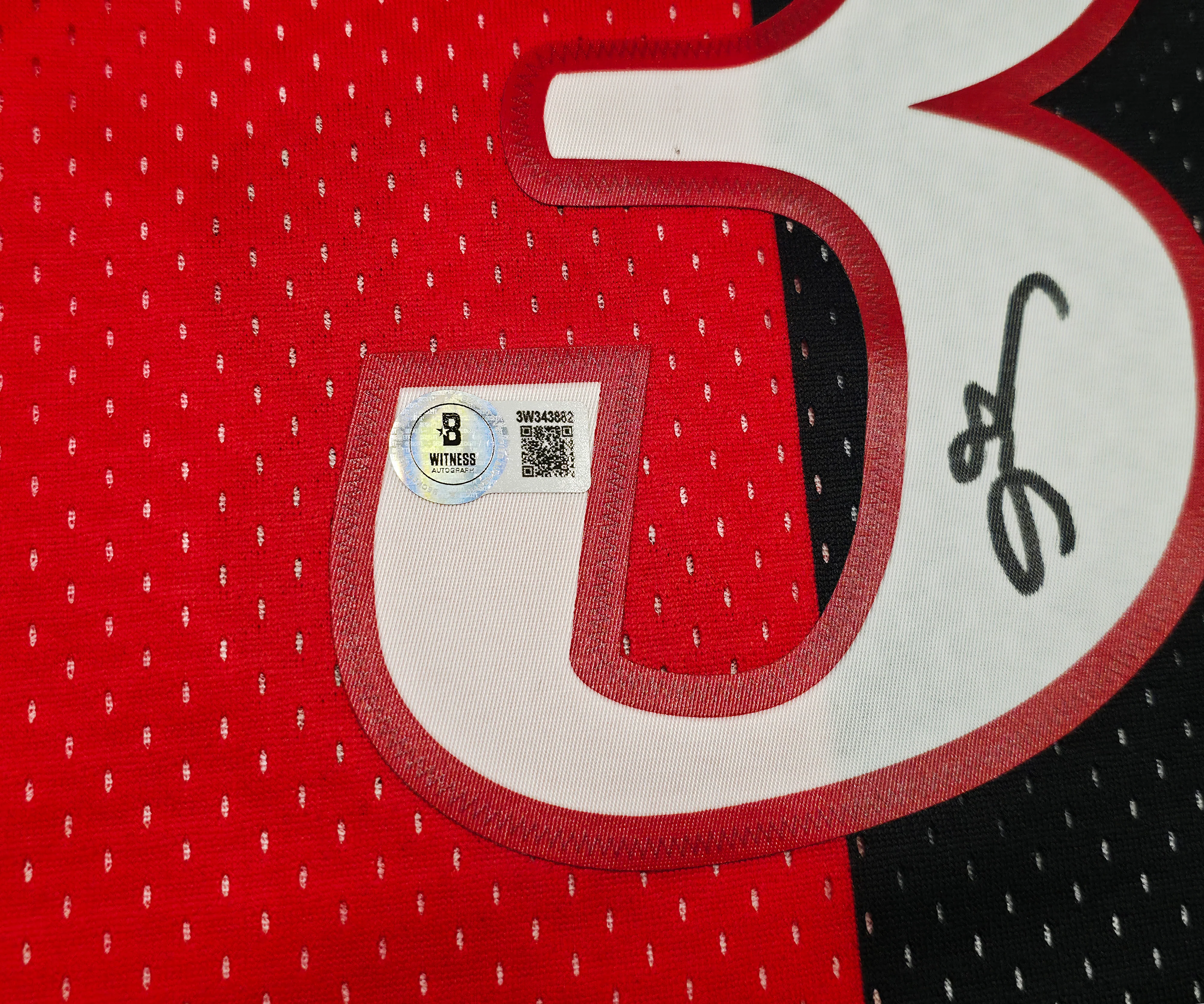 Philadelphia 76ers Allen Iverson Autographed Black & Red Authentic Mitchell & Ness 2000-01 HWC Swingman Split Jersey Size L Beckett BAS Witness Stock #253623 - Image 5