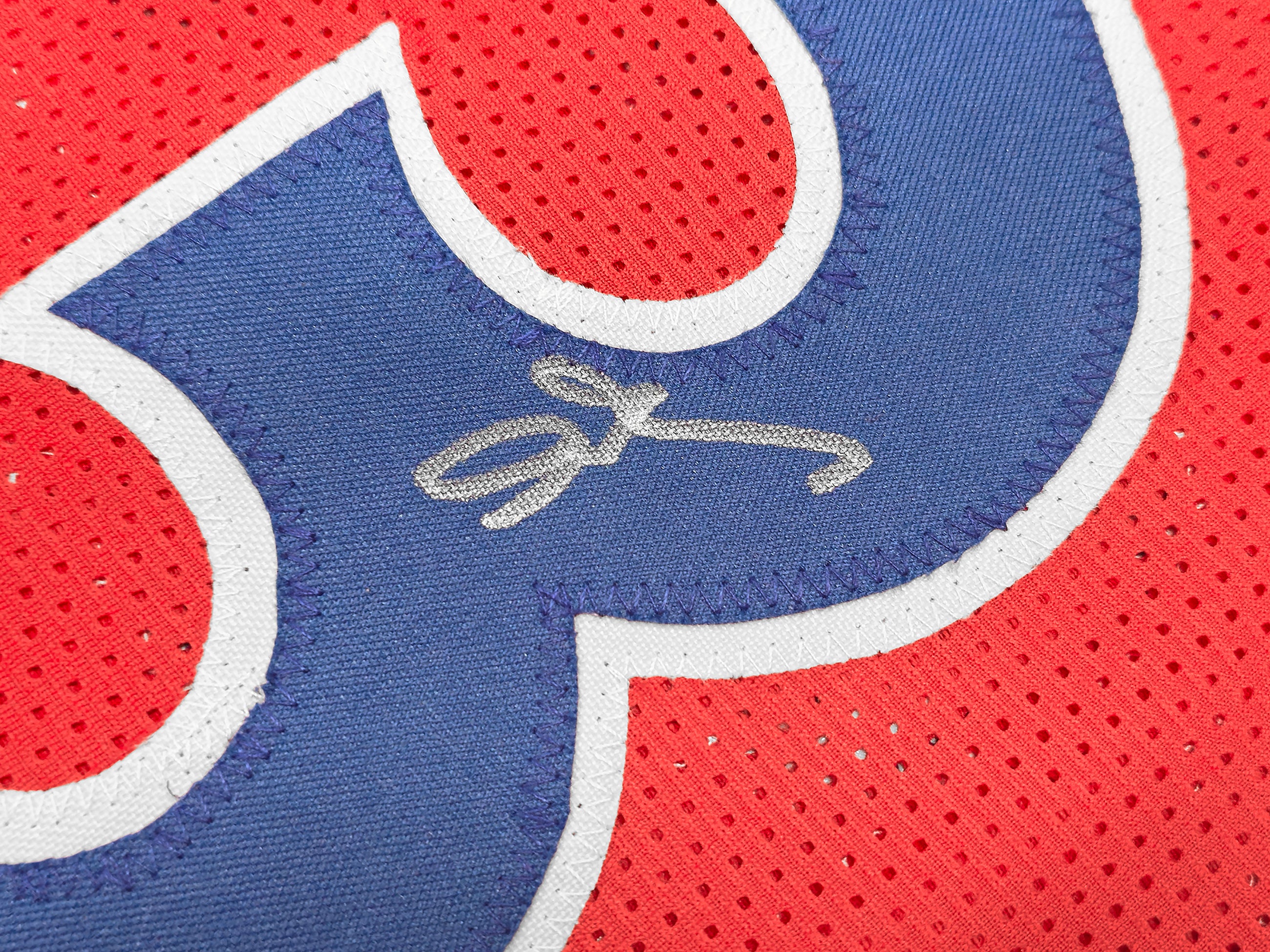 Philadelphia 76ers Allen Iverson Autographed Red Jersey Beckett BAS Witness Stock #229999 - Image 4
