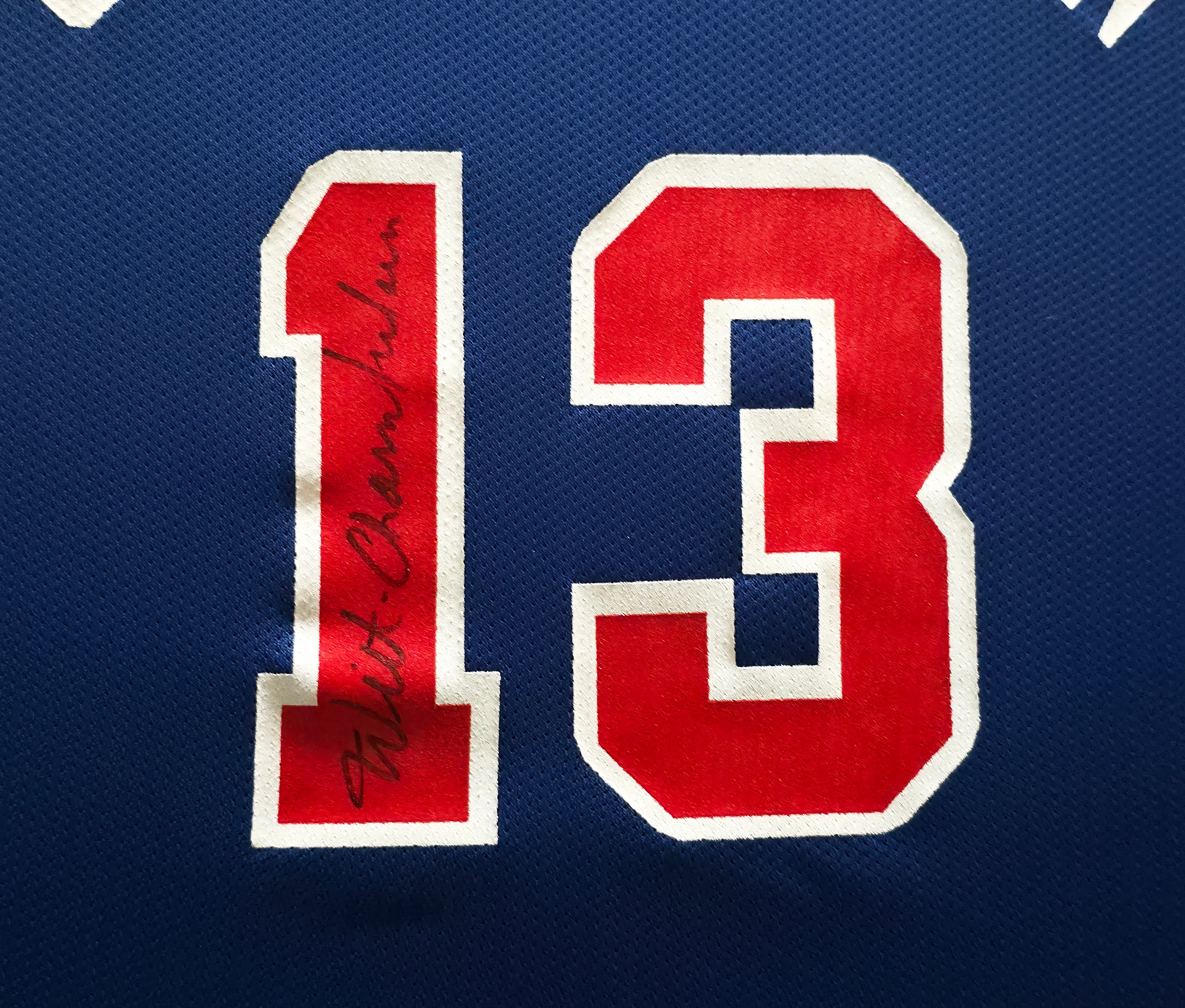 Philadelphia 76ers Wilt Chamberlain Autographed Framed Blue Jersey JSA #ZZ13989 - Image 3