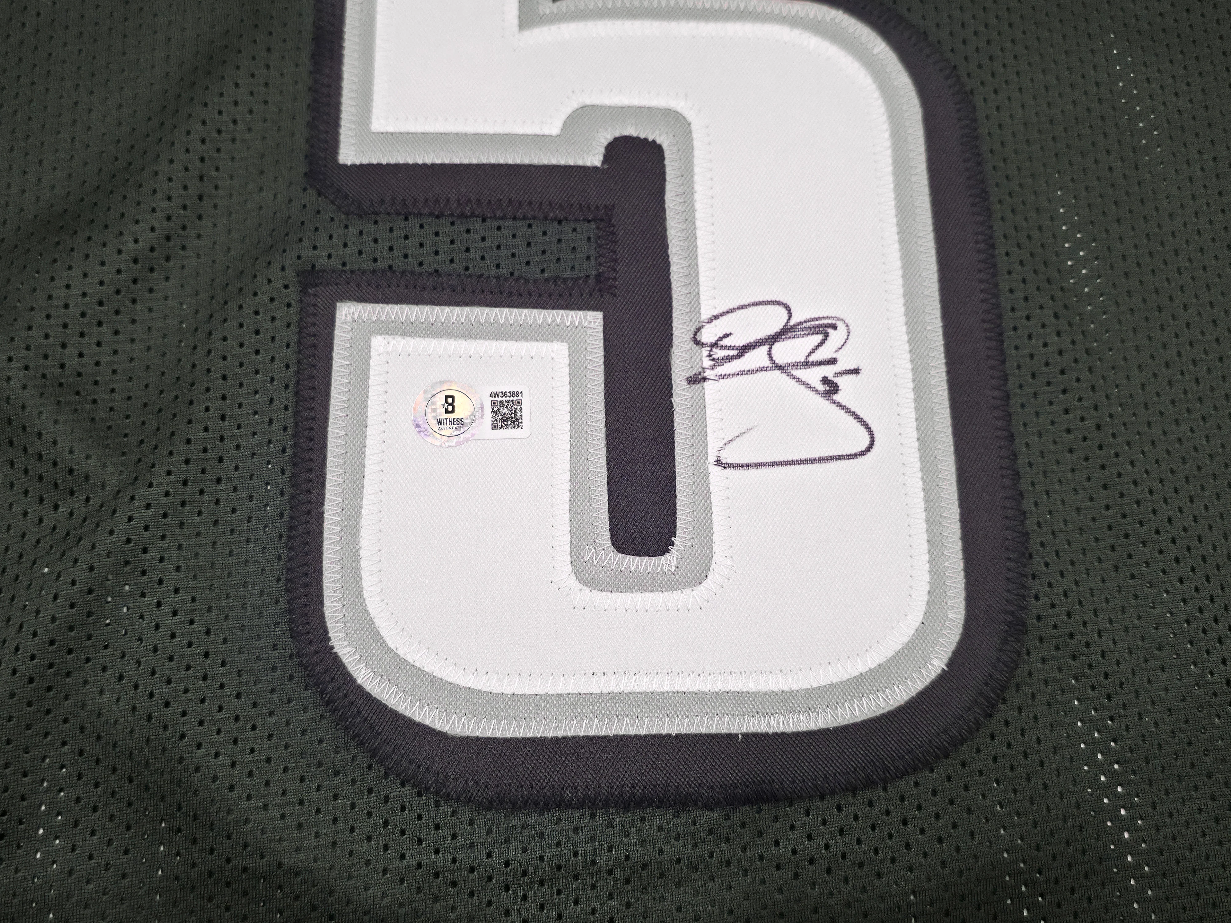 Philadelphia Eagles Donovan McNabb Autographed Green Jersey IS Holo & Beckett BAS Witness Stock #256859 - Image 4