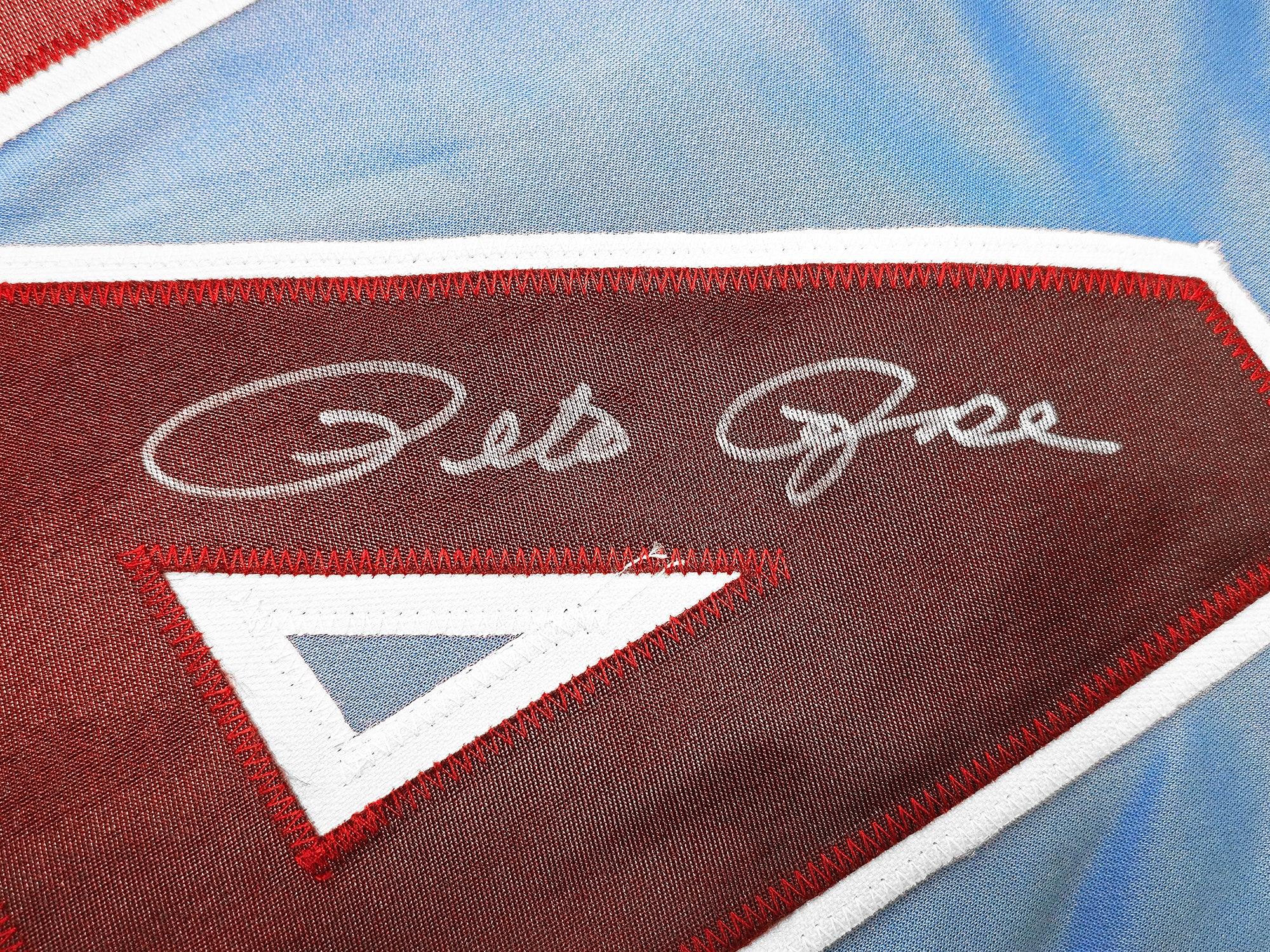 Philadelphia Phillies Pete Rose Autographed Blue & Red Baseball Jersey PR Holo Stock #228779 - Image 3