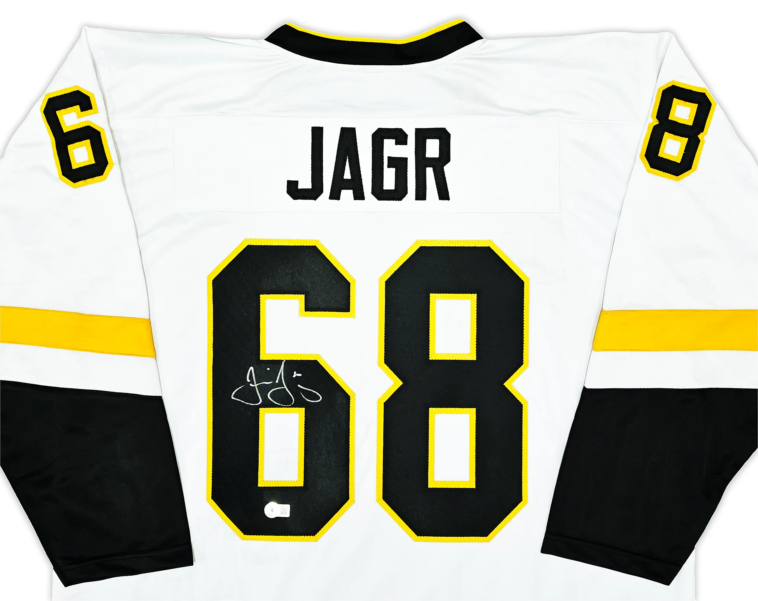 Pittsburgh Penguins Jaromir Jagr Autographed White Jersey Beckett BAS Witness Stock #220681 - Image 2