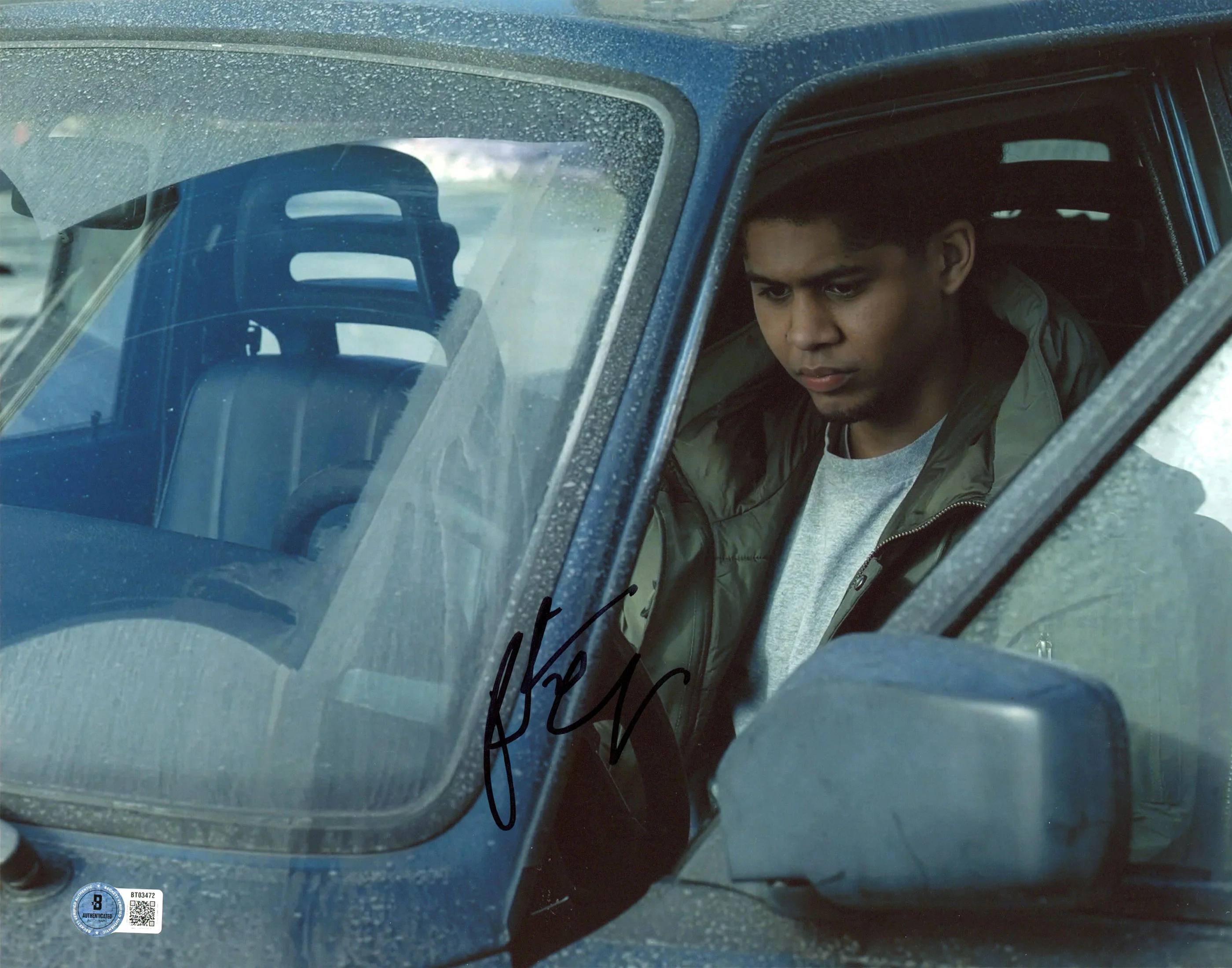 Rhenzy Feliz The Penguin Authentic Signed 11x14 Horizontal Photo BAS #BT03472 - Image 2
