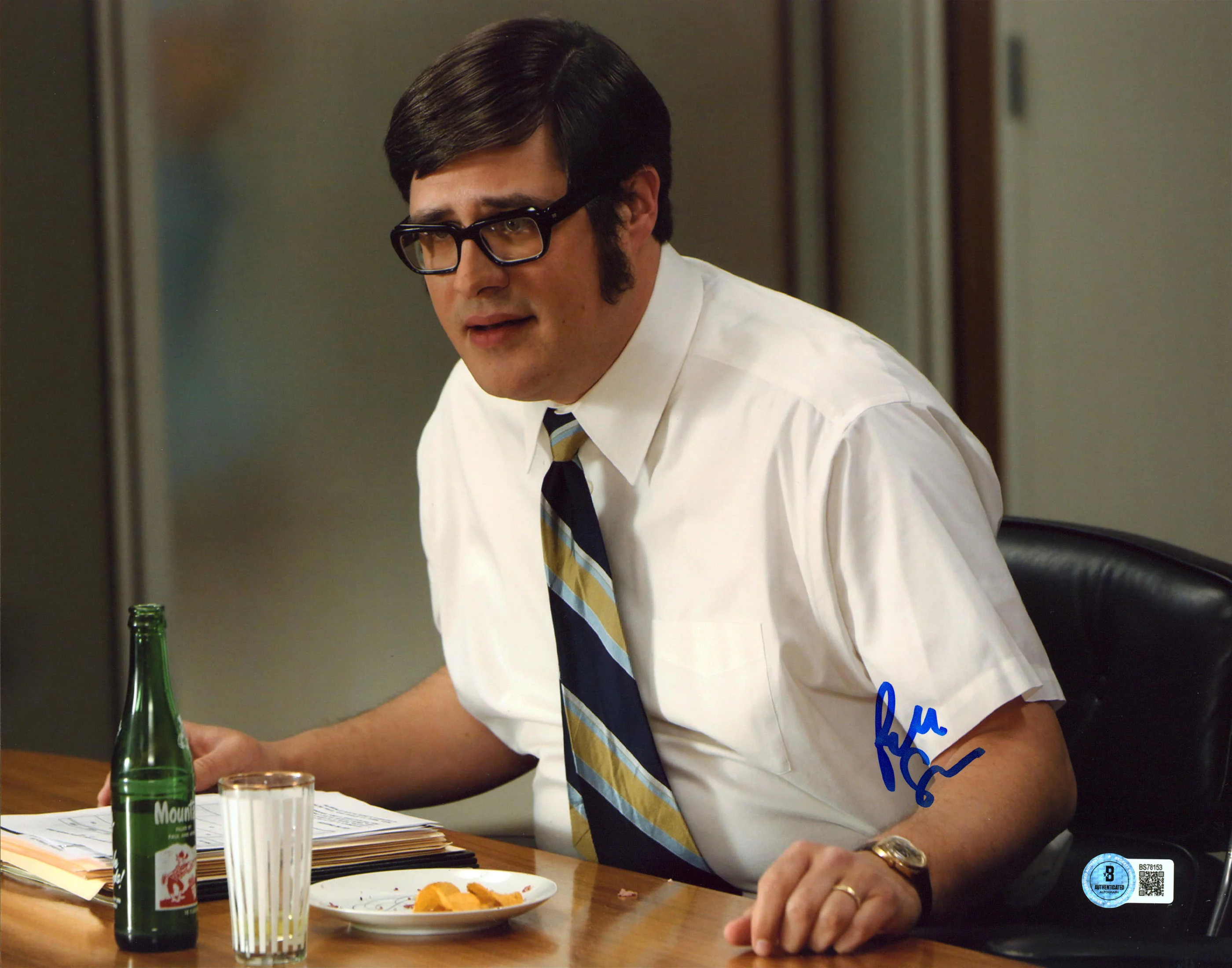 Rich Sommer Mad Men Authentic Signed 11x14 Horizontal Photo BAS #BS78153 - Image 2