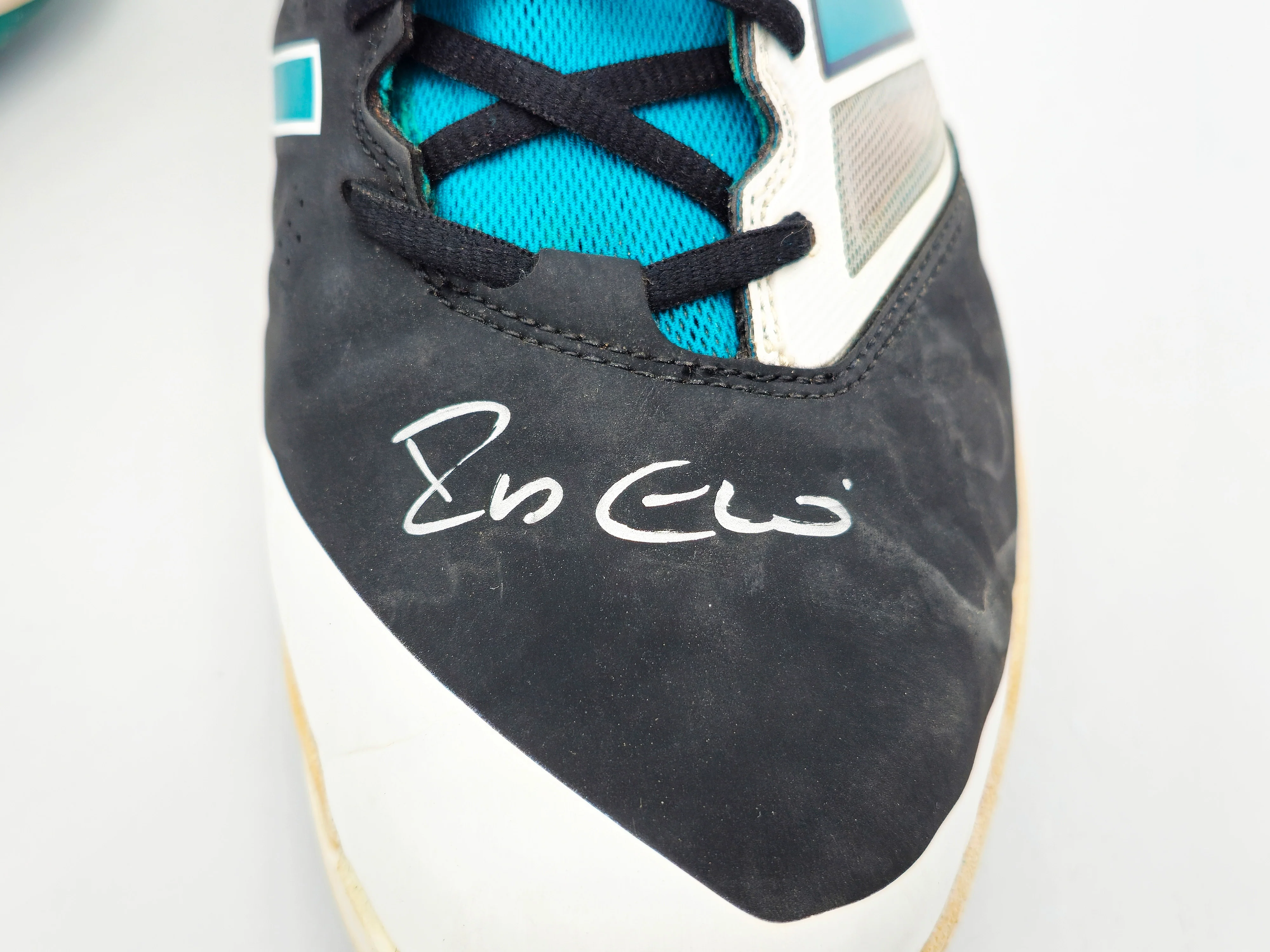 Robinson Cano Autographed Pair of Game Used Black & Teal New Balance Revlite Cleats Seattle Mariners PSA/DNA #7A96543 & 7A96544 - Image 4