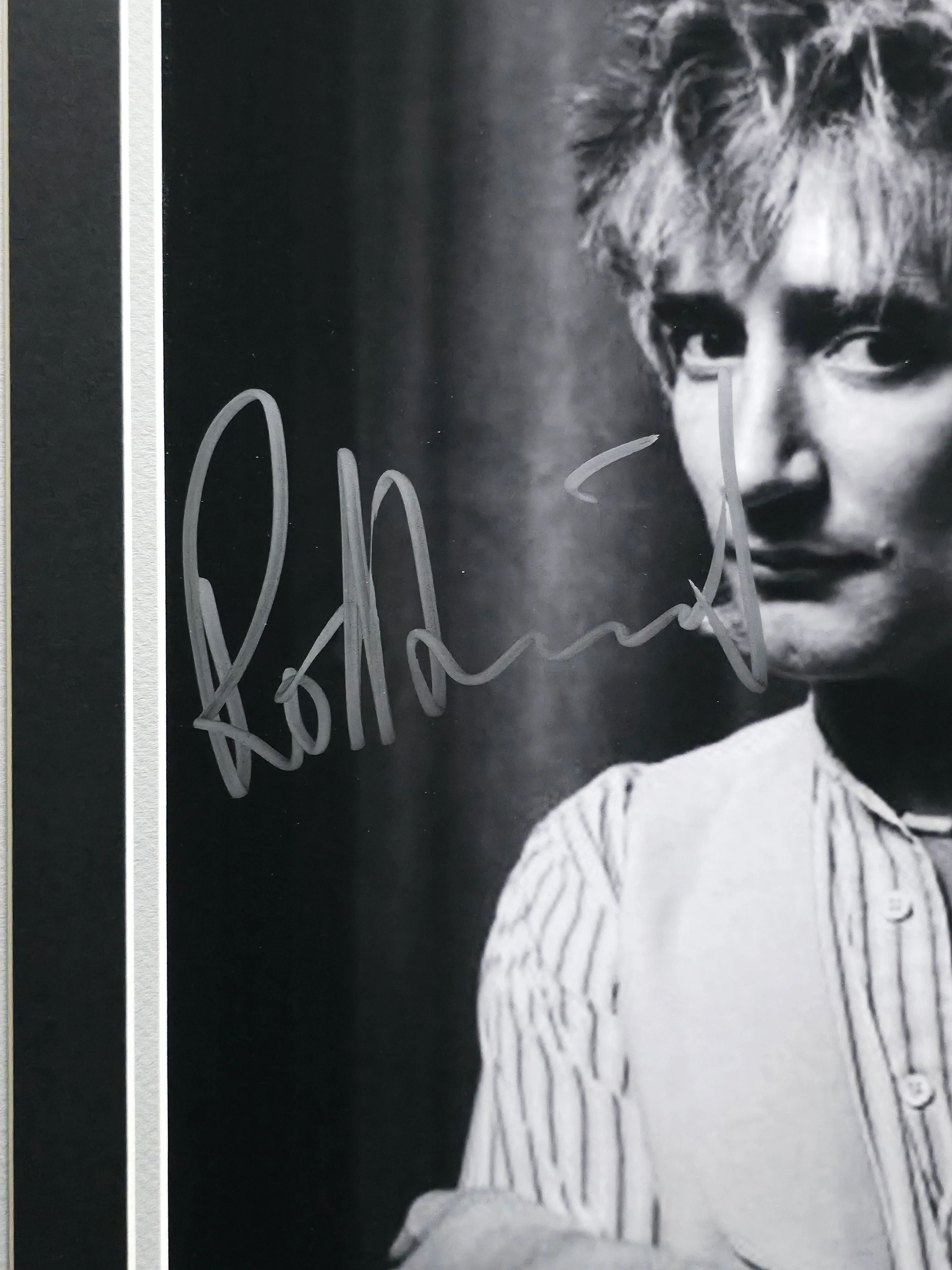 Rod Stewart Autographed Framed 11x14 Photo Beckett BAS #AE31835 - Image 3