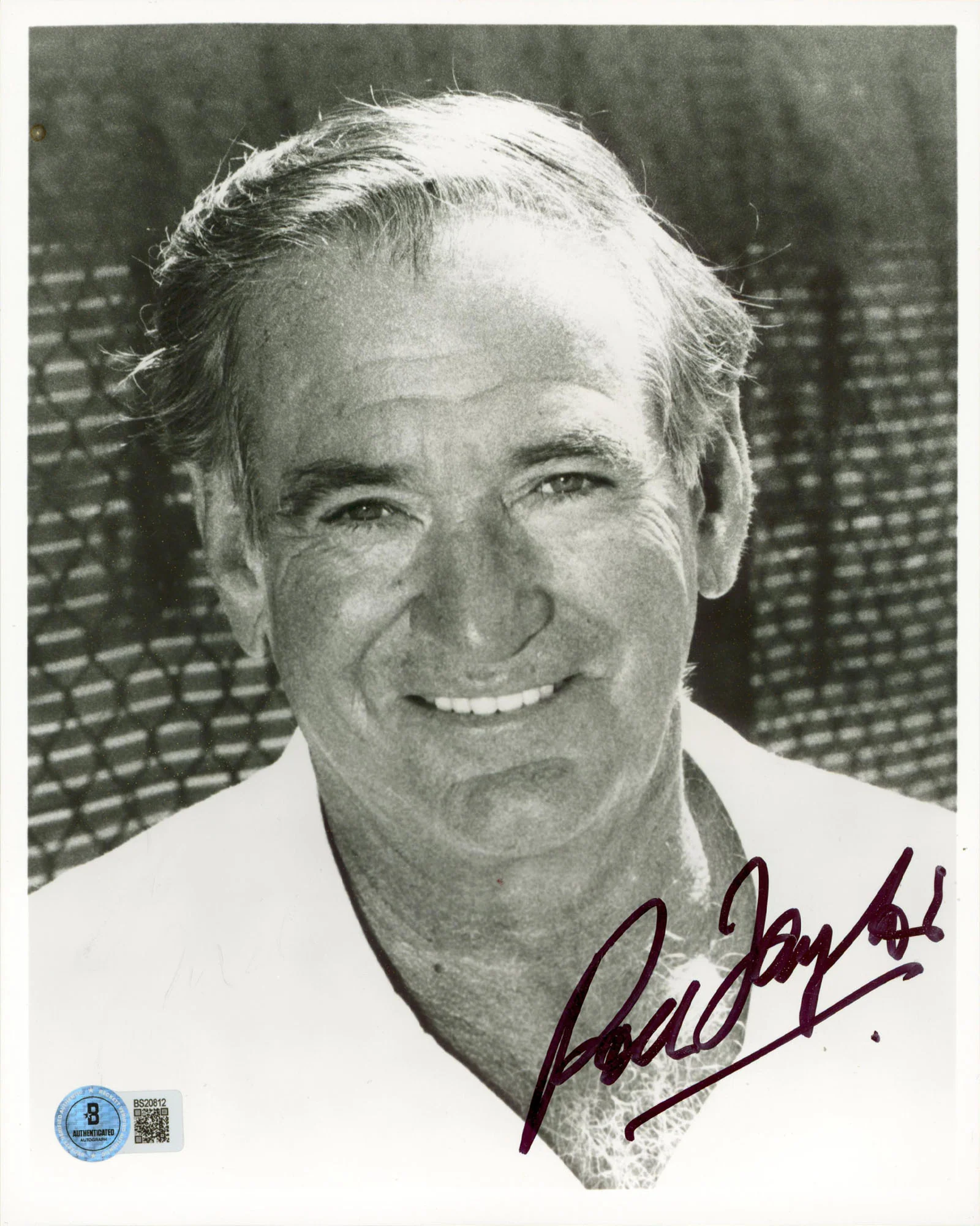 Rod Taylor The Time Machine Authentic Signed 8x10 Vertical Photo BAS #BS20812 - Image 2