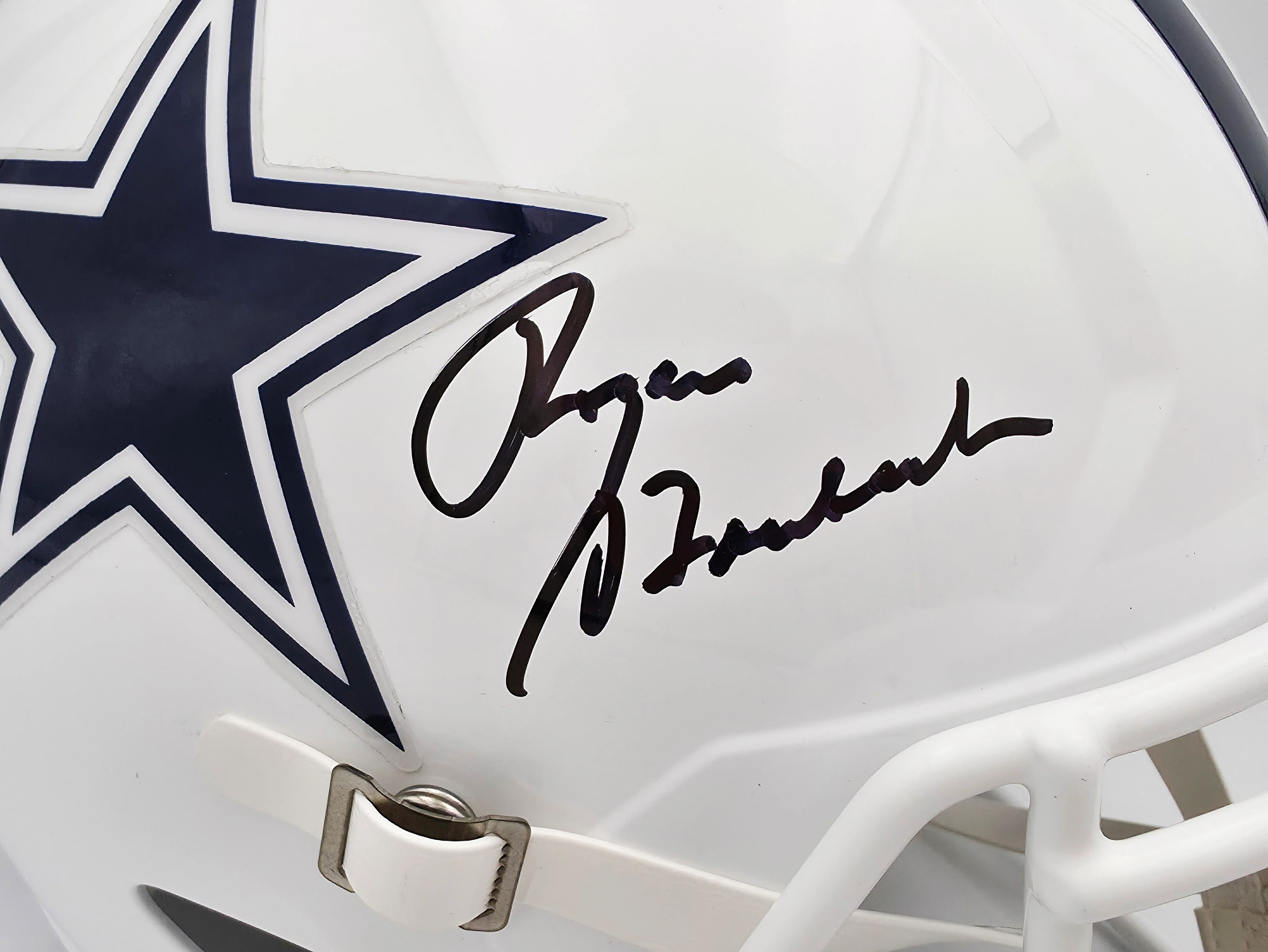 Roger Staubach Autographed Dallas Cowboys 2022 Alternate White Full Size Speed Replica Helmet Beckett BAS Witness Stock #238804 - Image 2