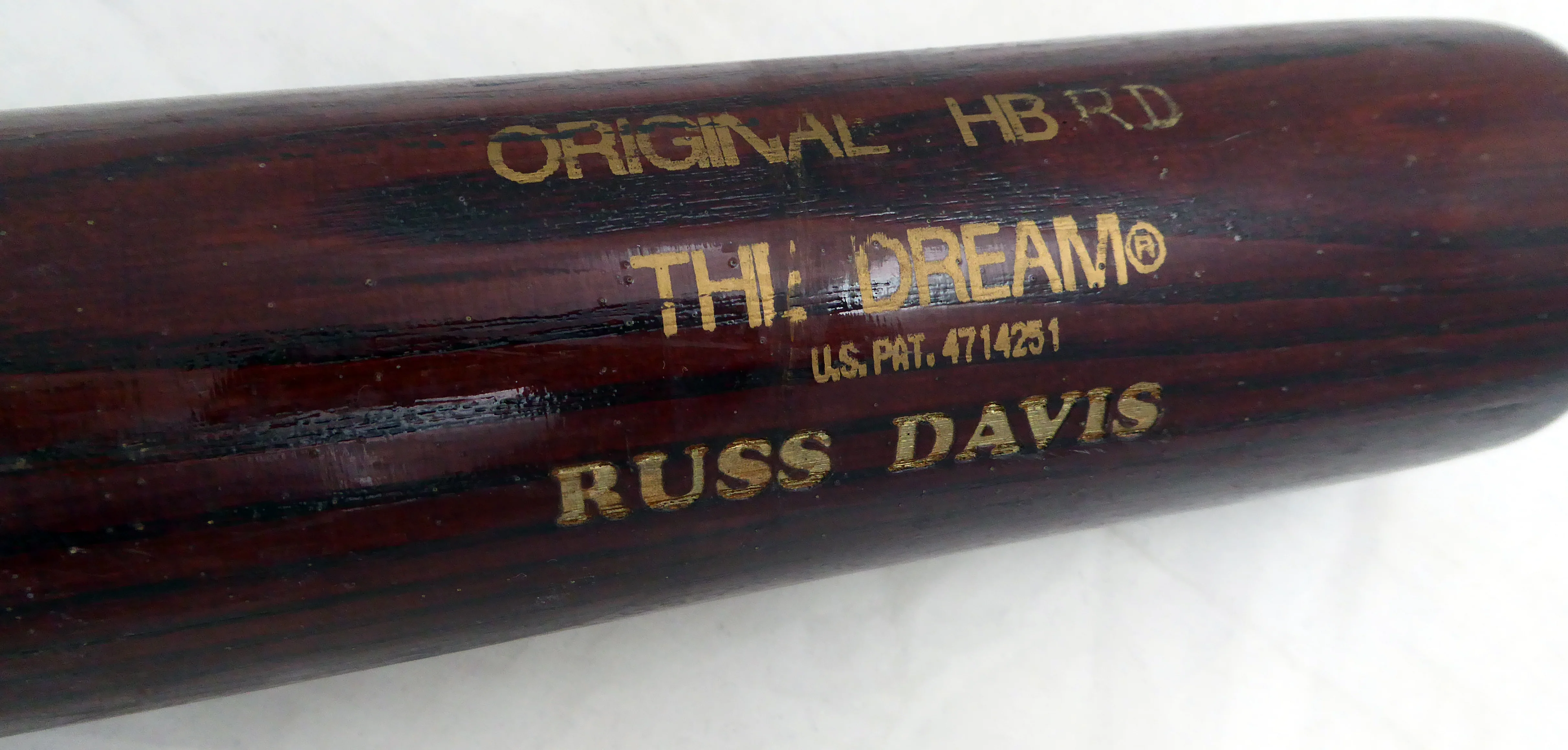 Russ Davis Unsigned Seattle Mariners Red Hoosier Game Used Bat Cracked SKU #214067 - Image 2
