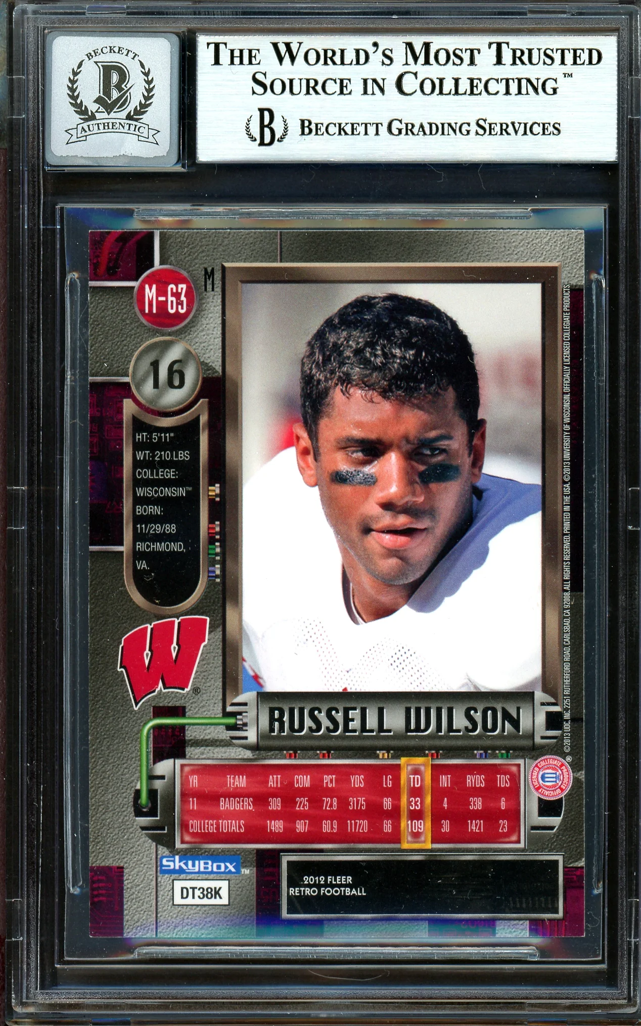 Russell Wilson Autographed 2012 Fleer Retro Metal Rookie Card #M-63 Seattle Seahawks Auto Grade Gem Mint 10 Beckett BAS #13315345 - Image 2