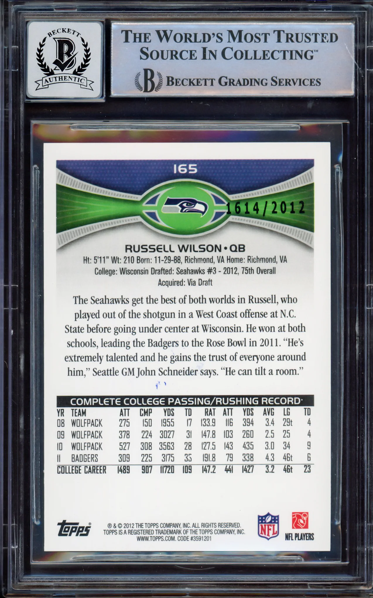 Russell Wilson Autographed 2012 Topps Gold Rookie Card #165 Seattle Seahawks Auto Grade Gem Mint 10 Beckett BAS #15531240 - Image 2