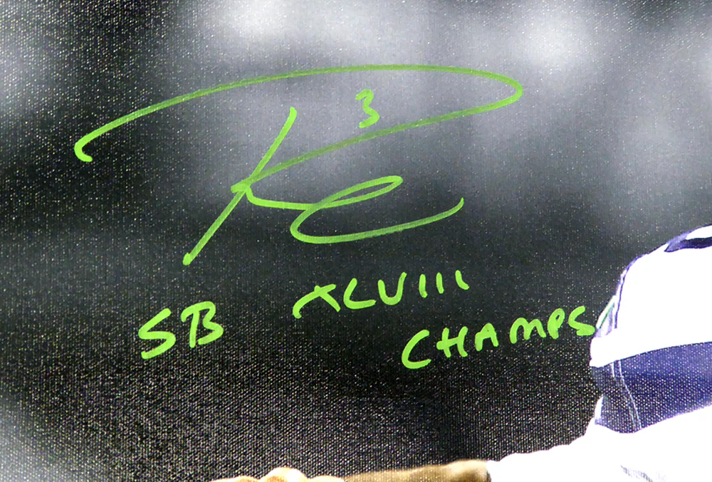 Russell Wilson Autographed 24x30 Stretched Canvas Photo Seattle Seahawks "SB XLVIII Champs" Super Bowl #/48 RW Holo Stock #104117 - Image 3