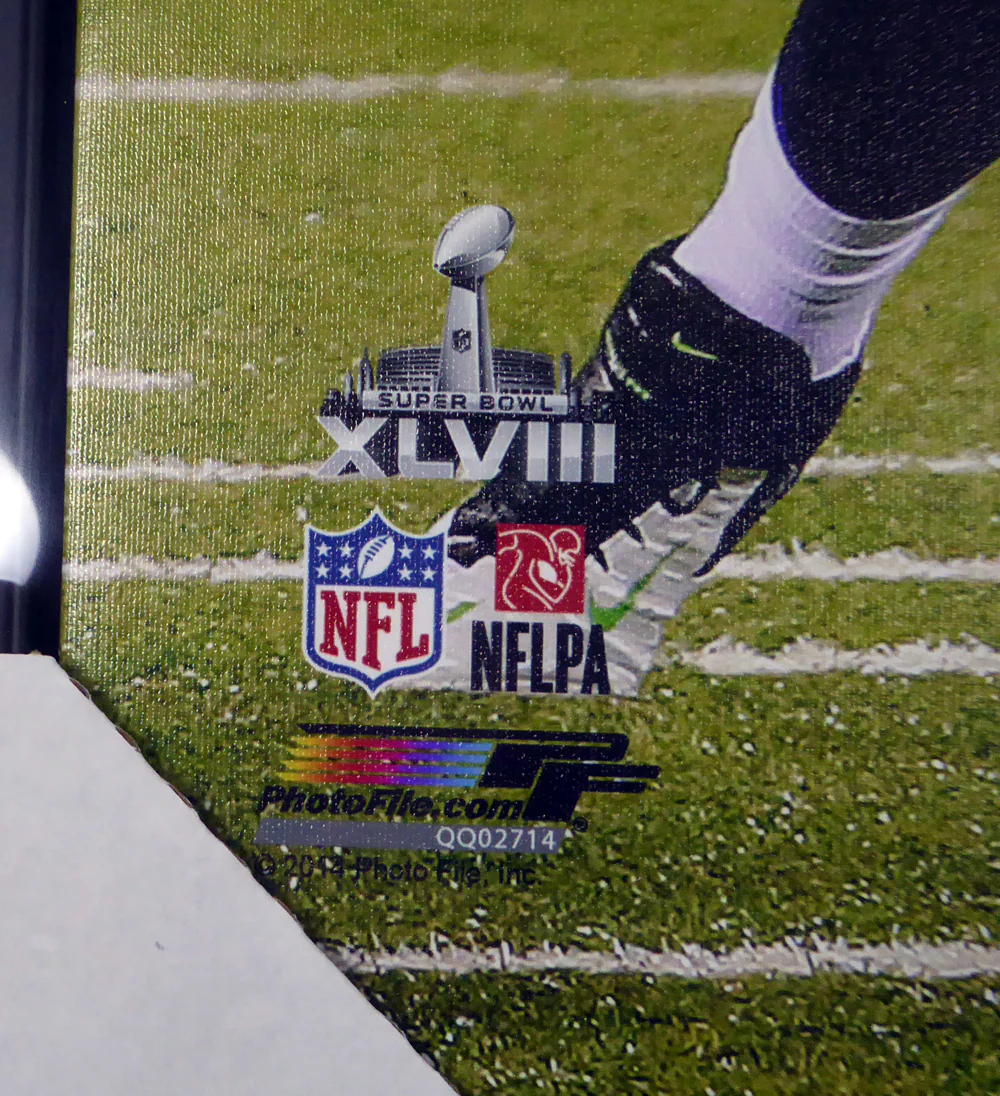 Russell Wilson Autographed Framed 24x30 Canvas Photo Seattle Seahawks Super Bowl XLVIII RW Holo Stock #125709 - Image 3