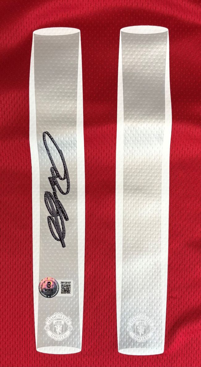Ryan Giggs Signed Manchester United Nike Soccer Jersey BAS - Image 2