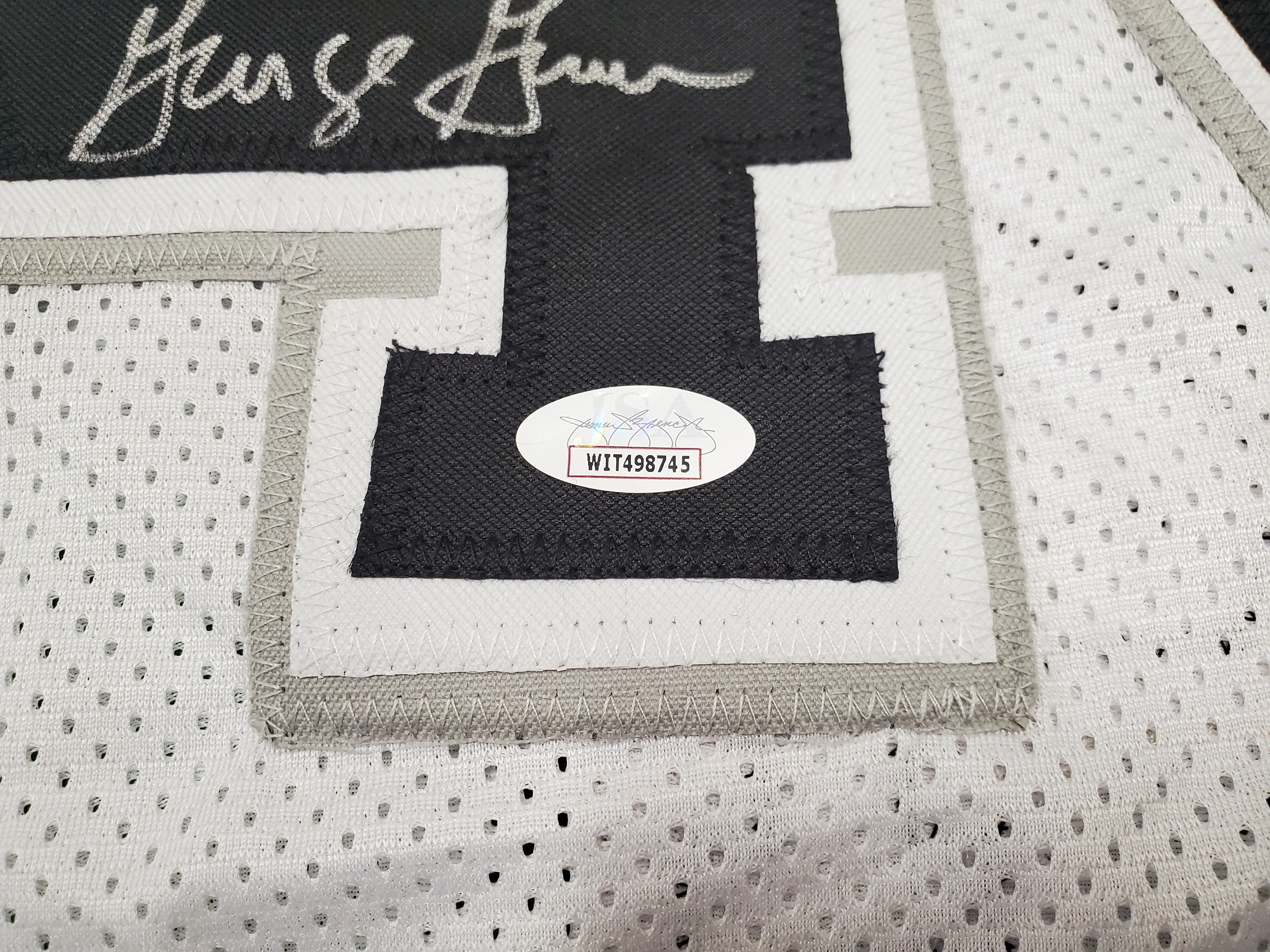 San Antonio Spurs George Gervin Autographed White Jersey JSA Stock #197001 - Image 3