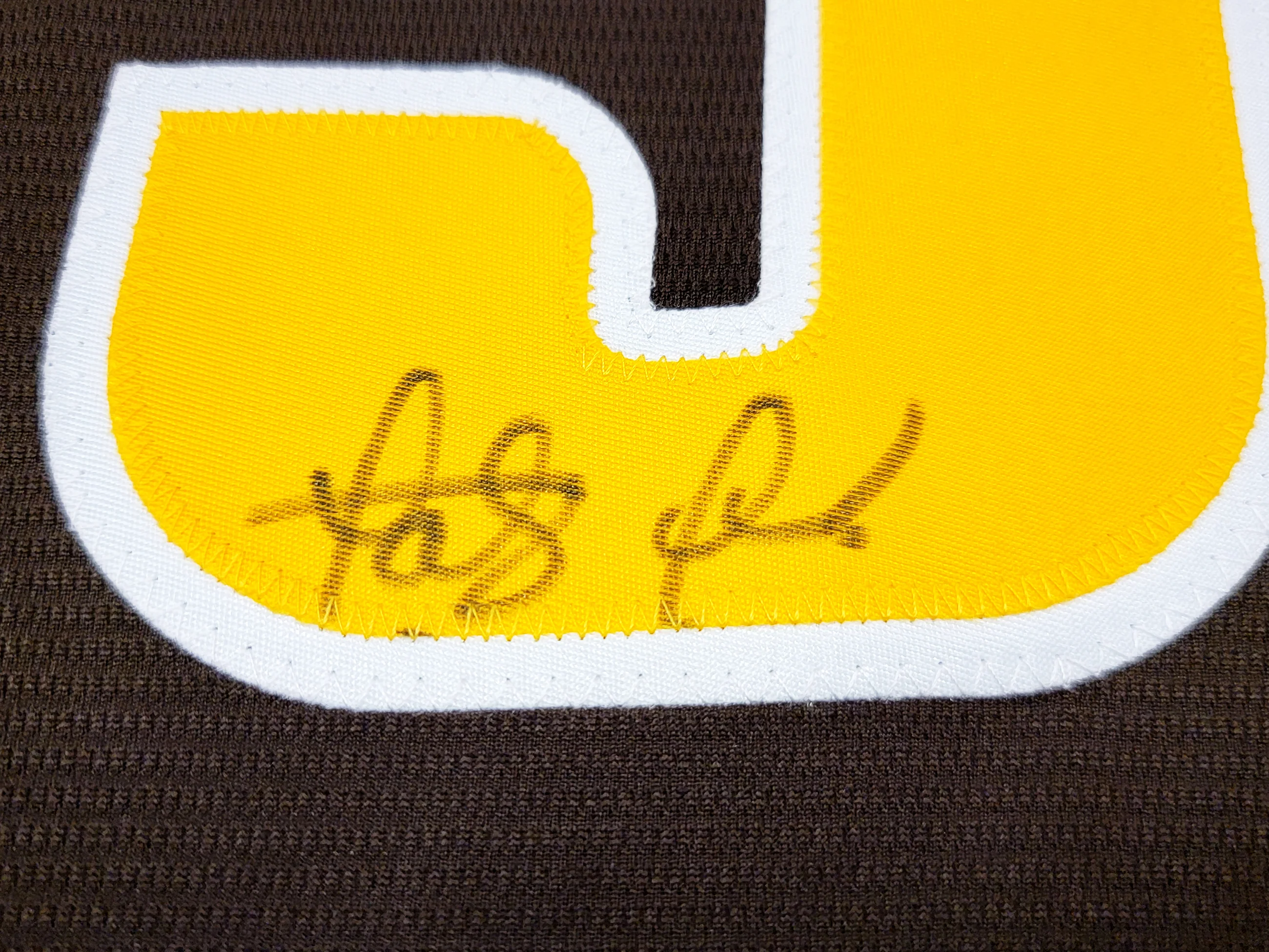 San Diego Padres Fernando Tatis Jr. Autographed Brown Nike Jersey Size L Beckett BAS Witness Stock #207926 - Image 4