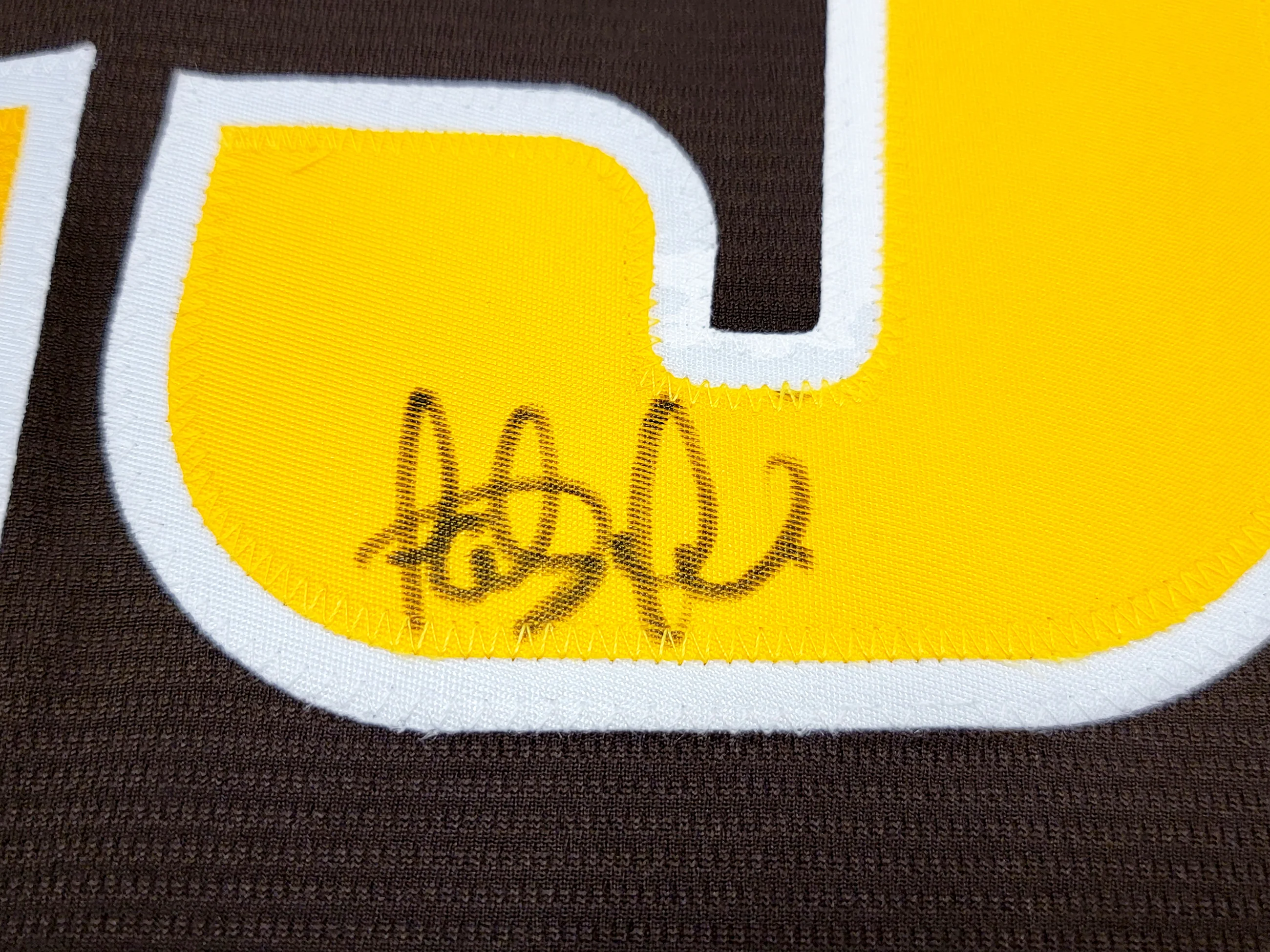 San Diego Padres Fernando Tatis Jr. Autographed Brown Nike Jersey Size M Beckett BAS Witness Stock #207925 - Image 4