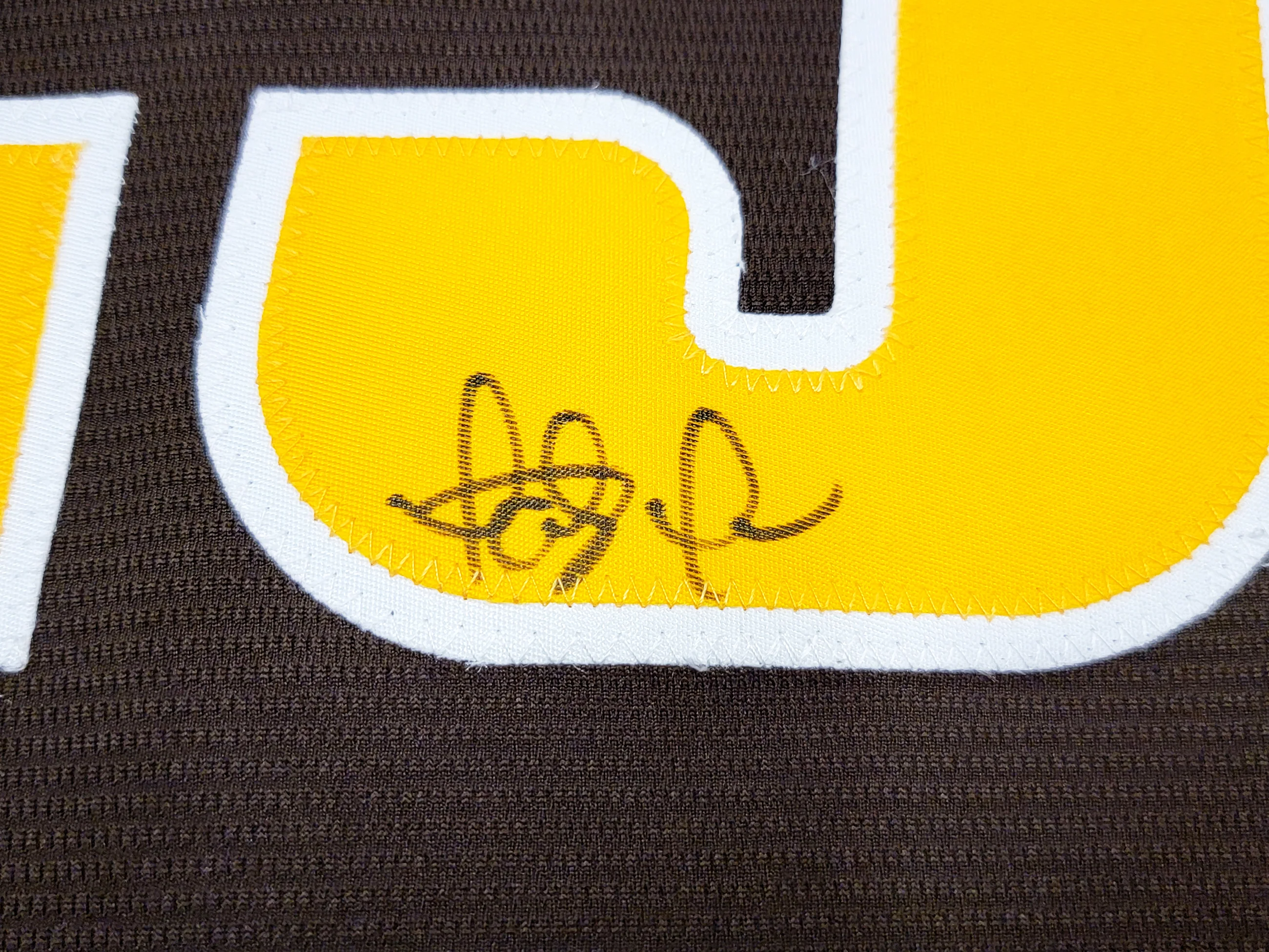 San Diego Padres Fernando Tatis Jr. Autographed Brown Nike Jersey Size XL Beckett BAS Witness Stock #207927 - Image 4