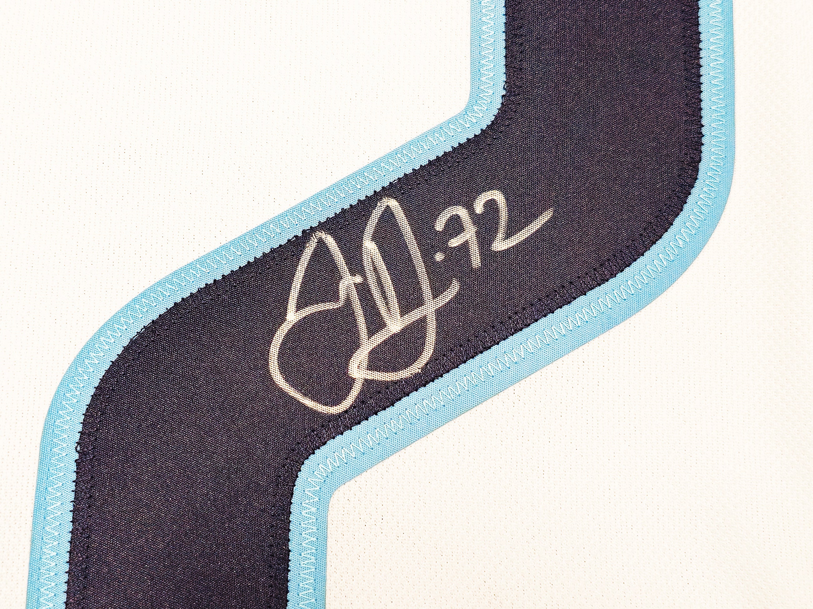 Seattle Kraken Joonas Donskoi Autographed White Adidas Authentic Jersey Size 54 With Inaugural Season Patch Fanatics Holo Stock #235586 - Image 3