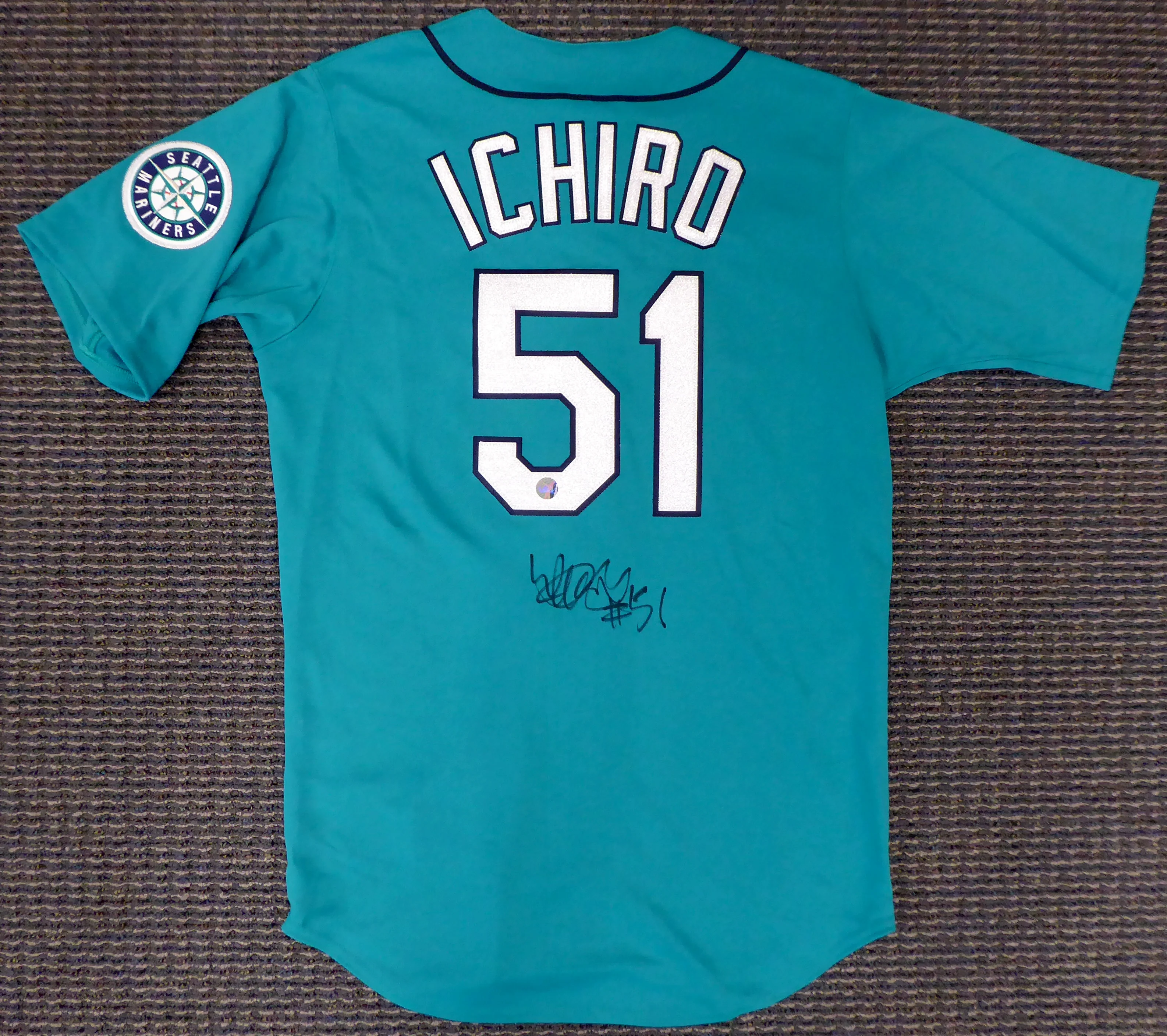 Seattle Mariners Ichiro Suzuki Autographed Teal Majestic Jersey Size M IS Holo SKU #193820 - Image 2