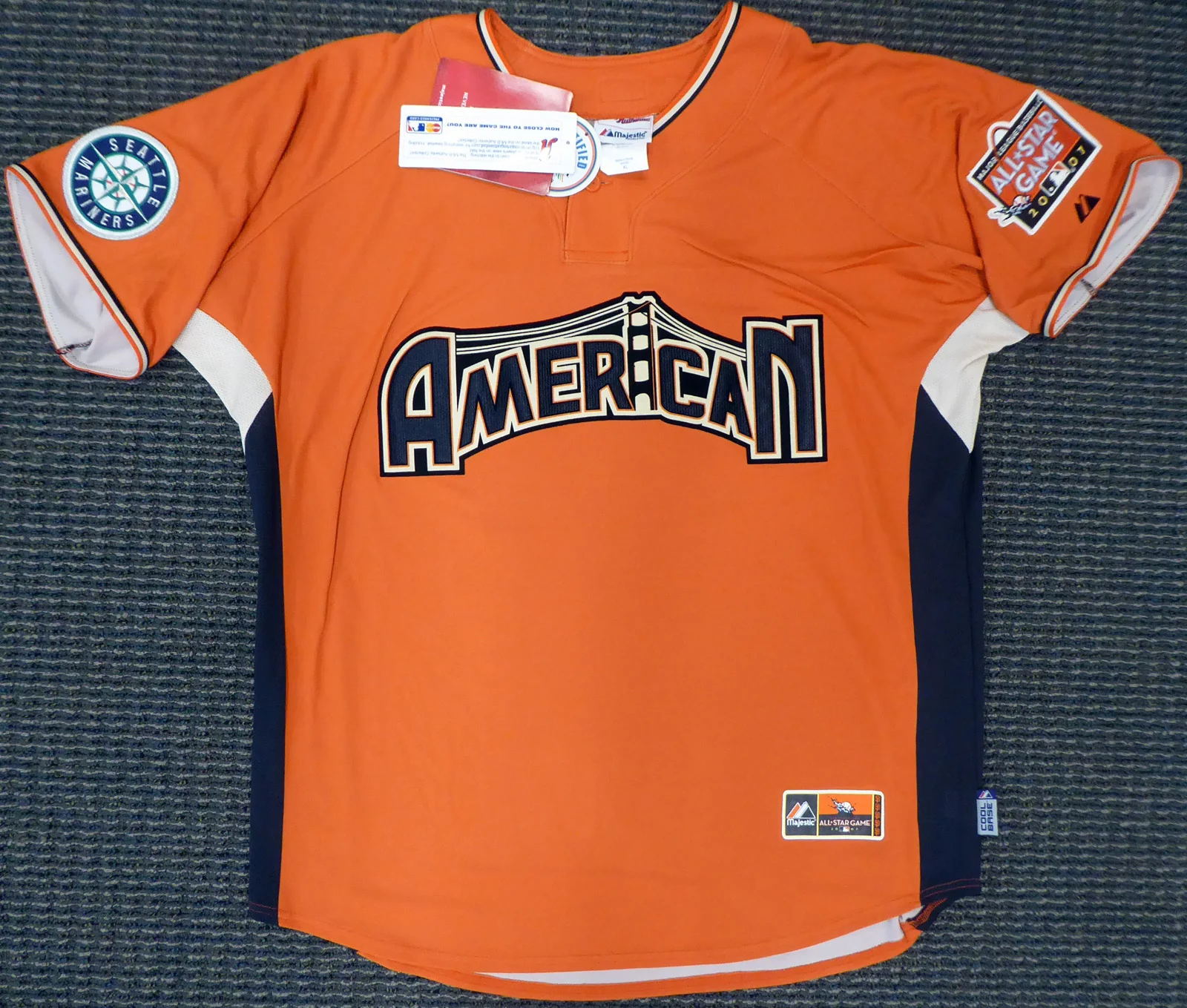 Seattle Mariners Ichiro Suzuki Autographed Orange 2007 All Star Majestic Cool Base Jersey "#51 & MVP" Size XL IS Holo Stock #156465 - Image 4