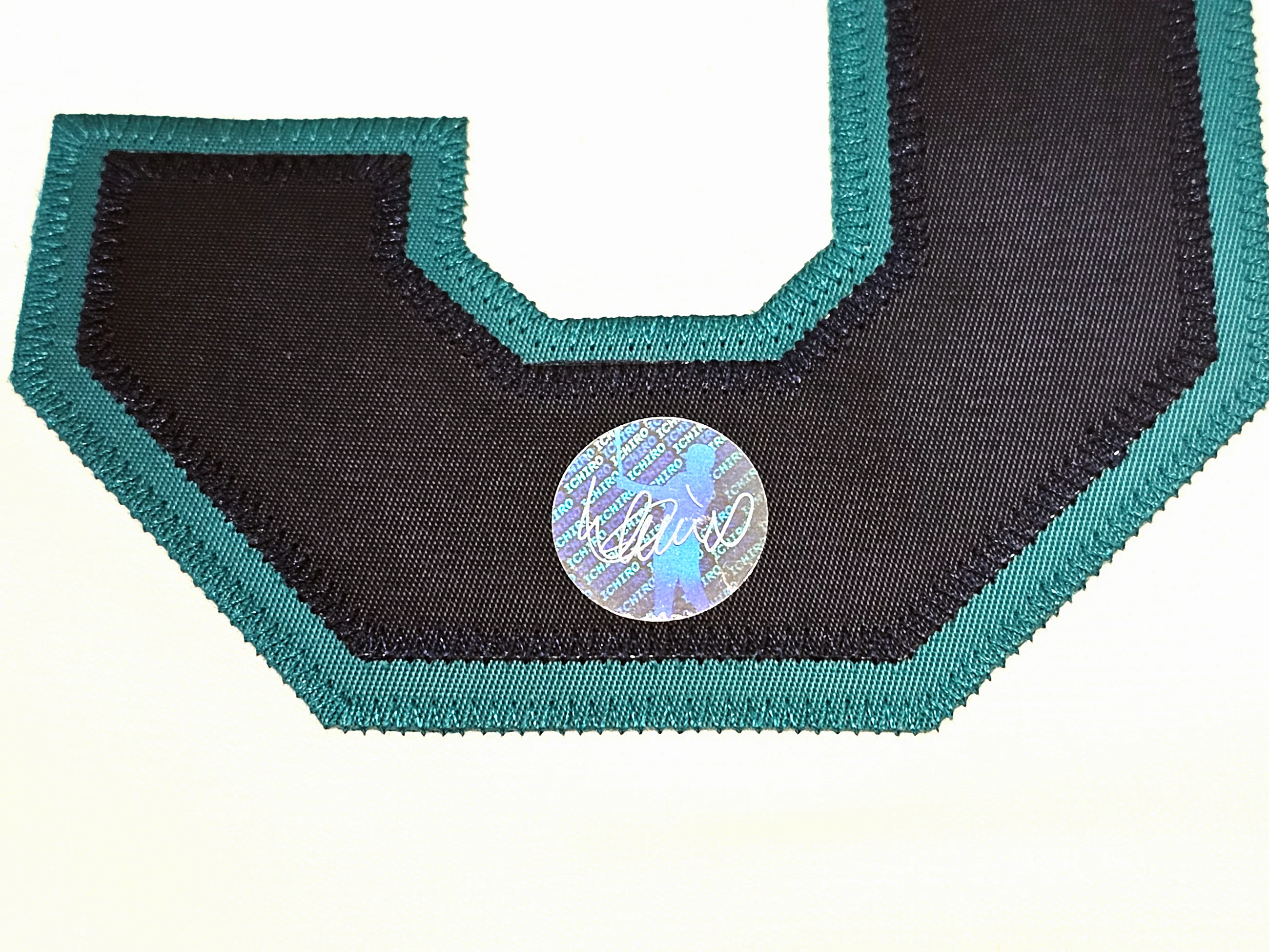 Seattle Mariners Ichiro Suzuki Autographed White Authentic Mitchell & Ness 2001 All Star Patch Jersey Size 48 IS Holo Stock #217976 - Image 5