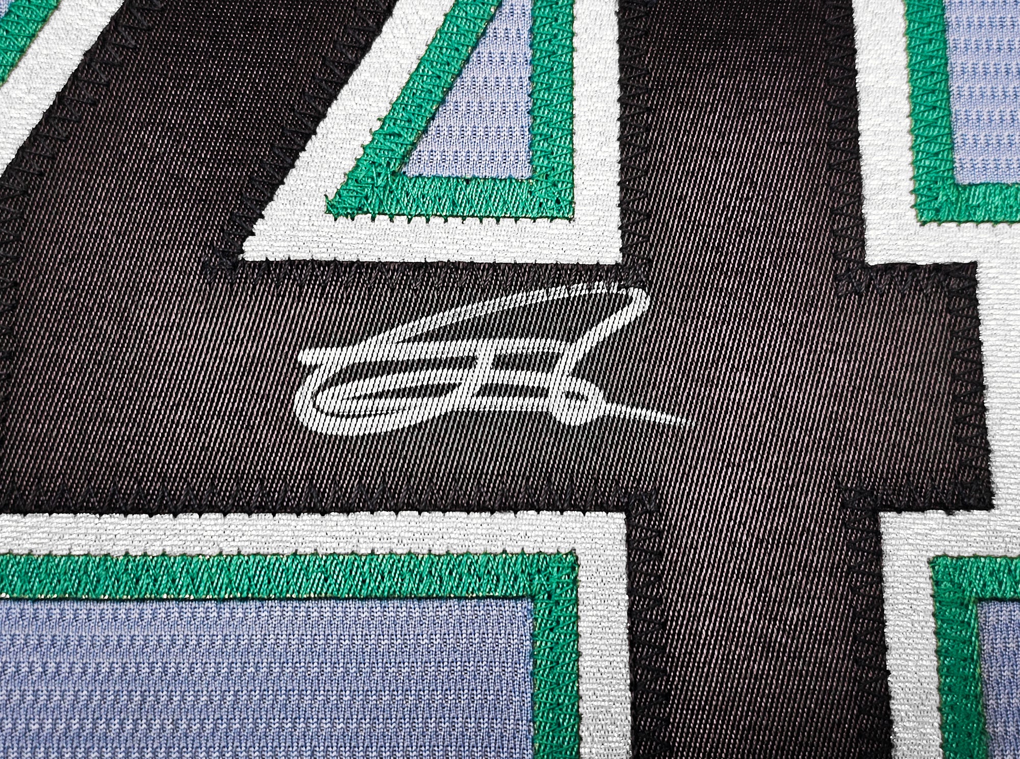 Seattle Mariners Julio Rodriguez Autographed Light Blue Nike Jersey Size Medium Beckett BAS QR Stock #213110 - Image 4