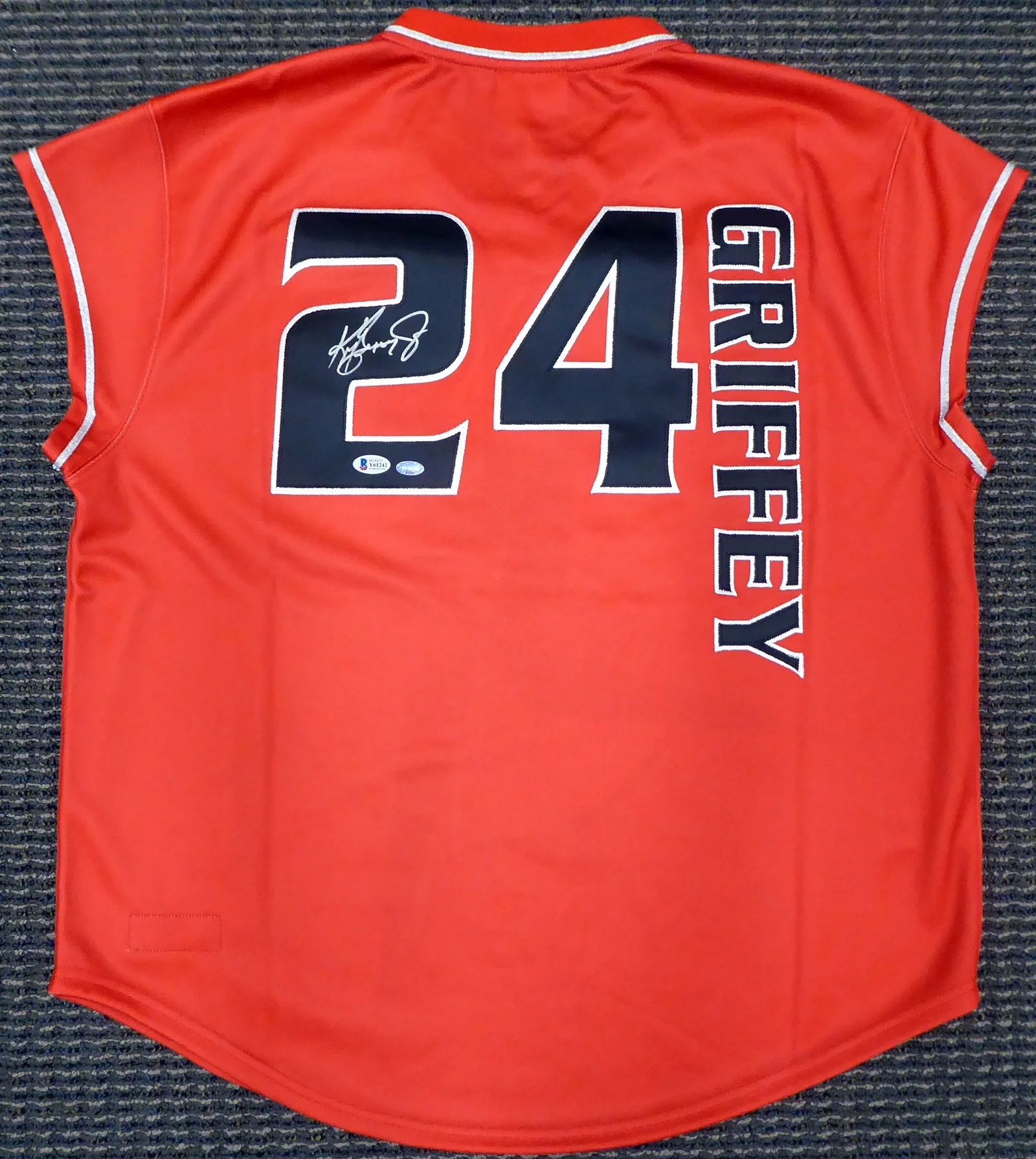 Seattle Mariners Ken Griffey Jr. Autographed Authentic Red Mitchell & Ness Turn Forward The Clock Jersey Size 48 Beckett BAS & MCS Holo Stock #185666 - Image 2