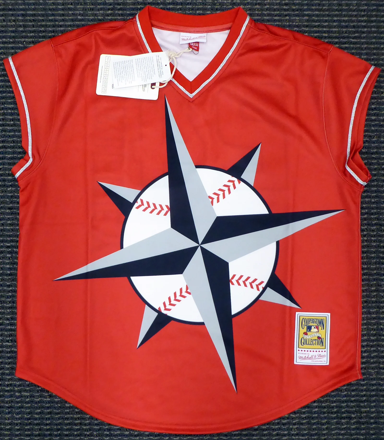 Seattle Mariners Ken Griffey Jr. Autographed Authentic Red Mitchell & Ness Turn Forward The Clock Jersey Size 48 Beckett BAS & MCS Holo Stock #185666 - Image 4