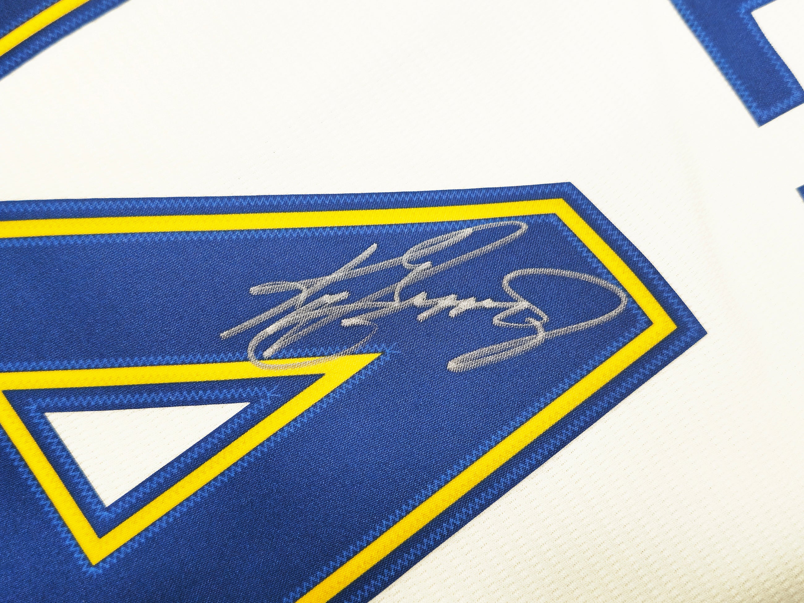 Seattle Mariners Ken Griffey Jr. Autographed Cream Nike 2023 All Star Game Patch Jersey Size XL Beckett BAS Witness Stock #230139 - Image 4