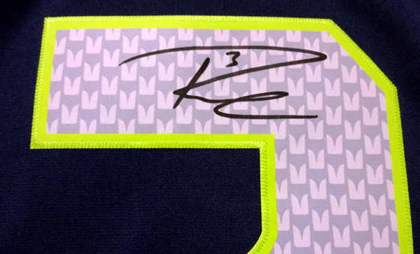 Seattle Seahawks Russell Wilson Autographed Blue Nike Twill Jersey Size L RW Holo Stock #71430 - Image 3