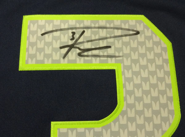 Seattle Seahawks Russell Wilson Autographed Blue Nike Twill Jersey Size XL RW Holo Stock #71431 - Image 3