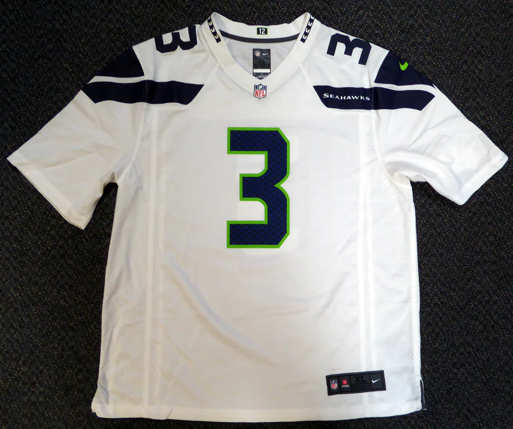 Seattle Seahawks Russell Wilson Autographed White Nike Jersey Size XL RW Holo Stock #105023 - Image 4