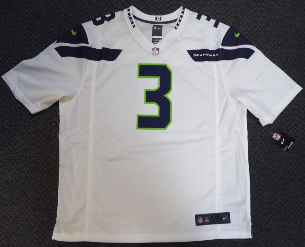 Seattle Seahawks Russell Wilson Autographed White Nike Jersey Size XXL RW Holo Stock #105024 - Image 4