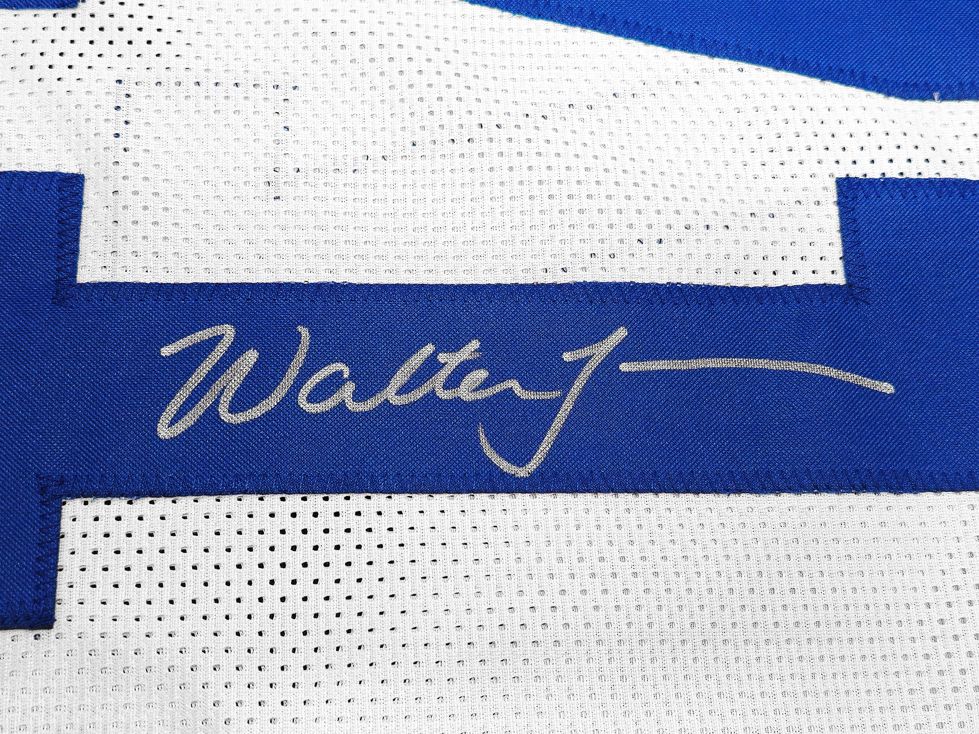 Seattle Seahawks Walter Jones Autographed White Jersey JSA Stock #234533 - Image 3