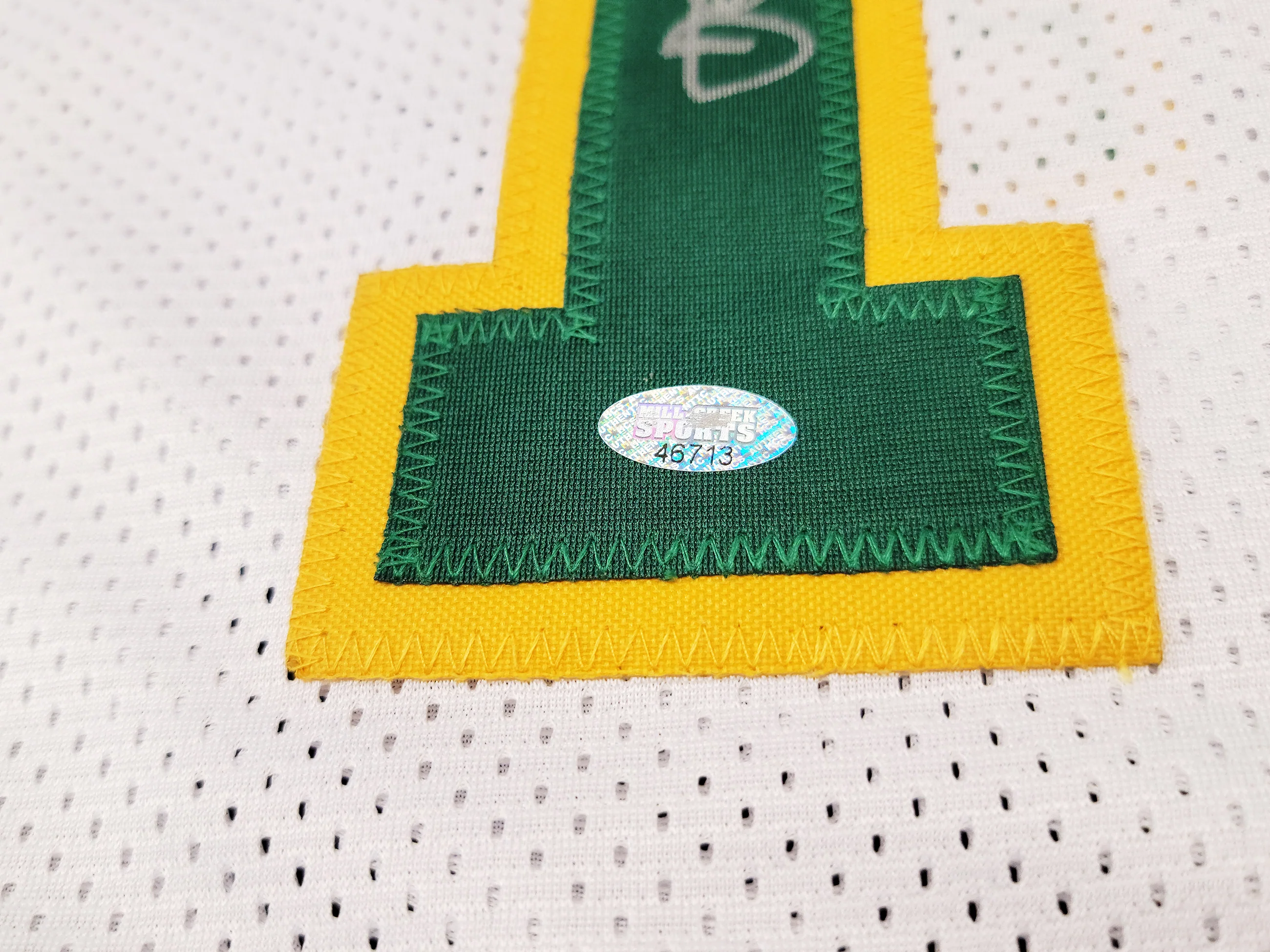 Seattle Supersonics Detlef Schrempf Autographed White Jersey MCS Holo Stock #202422 - Image 5
