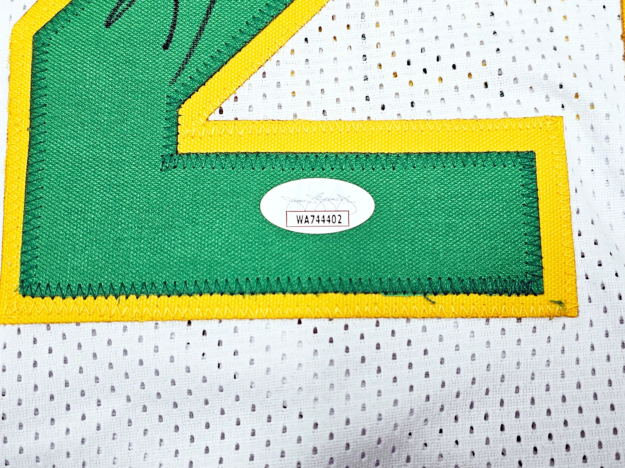 Seattle Supersonics Gary Payton Autographed White Jersey JSA Stock #215728 - Image 5