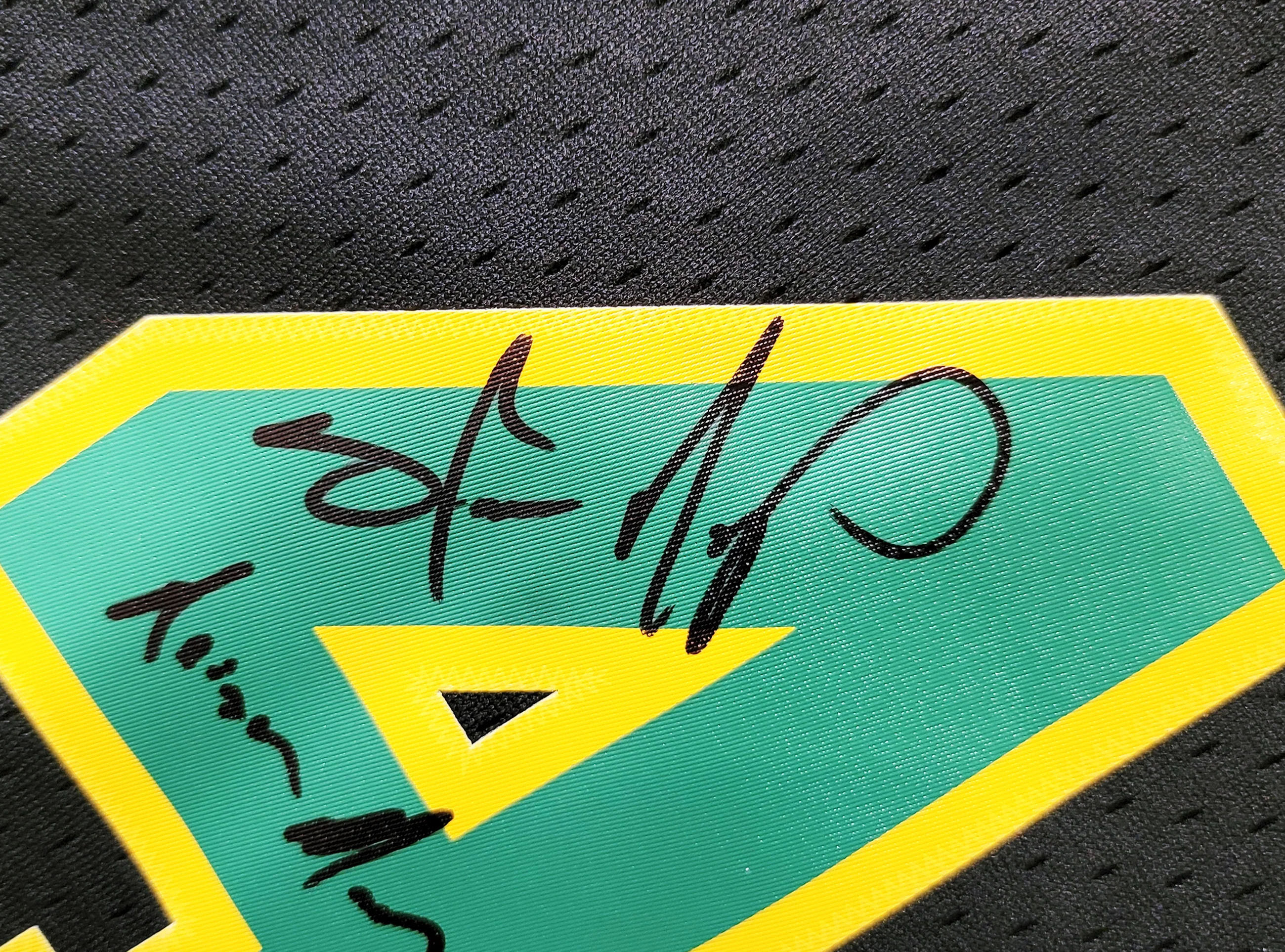 Seattle Supersonics Shawn Kemp Autographed Black Authentic Mitchell & Ness Hardwood Classics Swingman Jersey Size L "Reign Man" MCS Holo Stock #203430 - Image 3