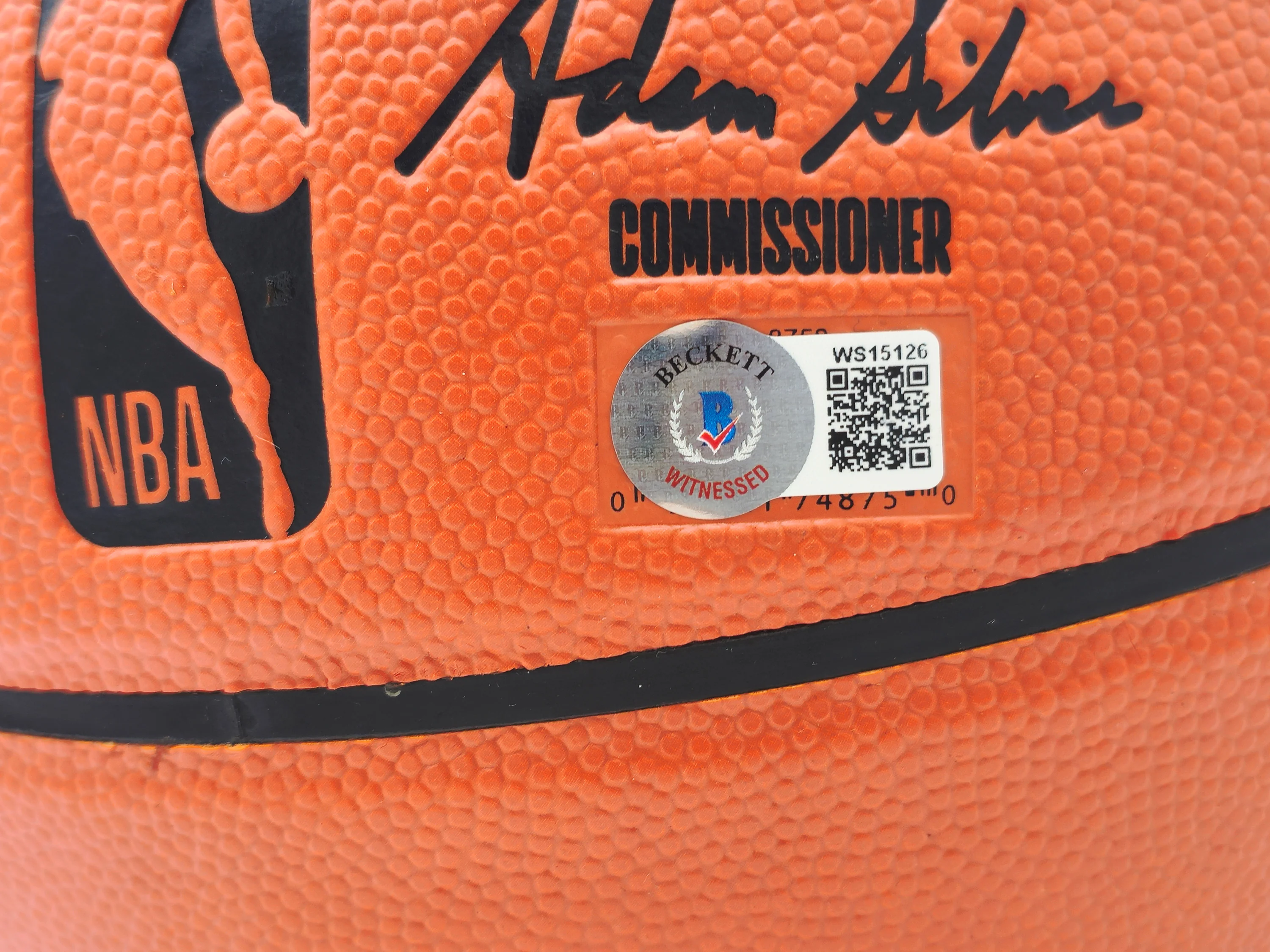 Shaquille Shaq O'Neal Autographed Official Spalding Official Game Ball Series Basketball Los Angeles Lakers Beckett BAS Witness Stock #235720 - Image 4