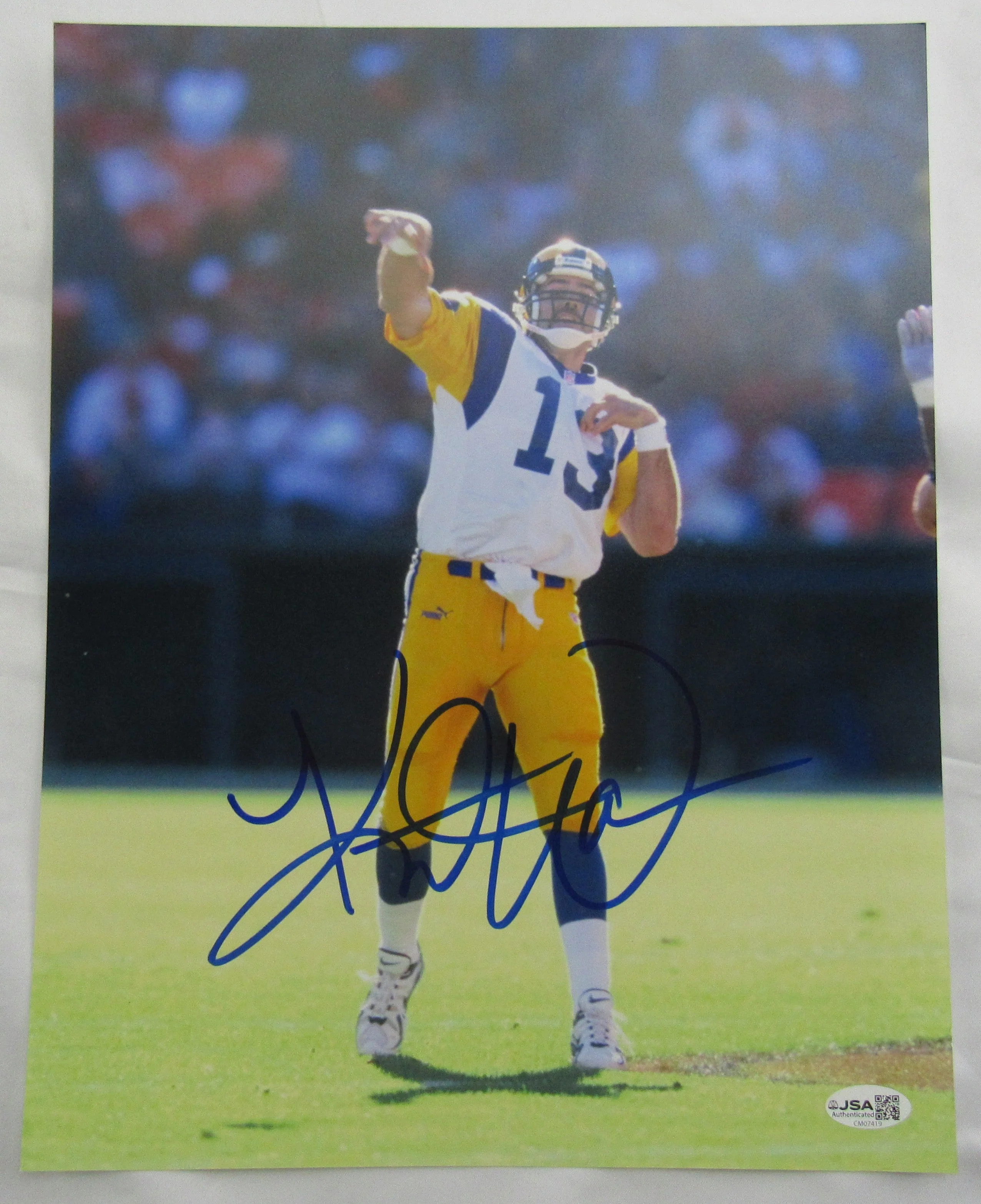Kurt Warner Signed Auto 11x14 Photo JSA CM07419