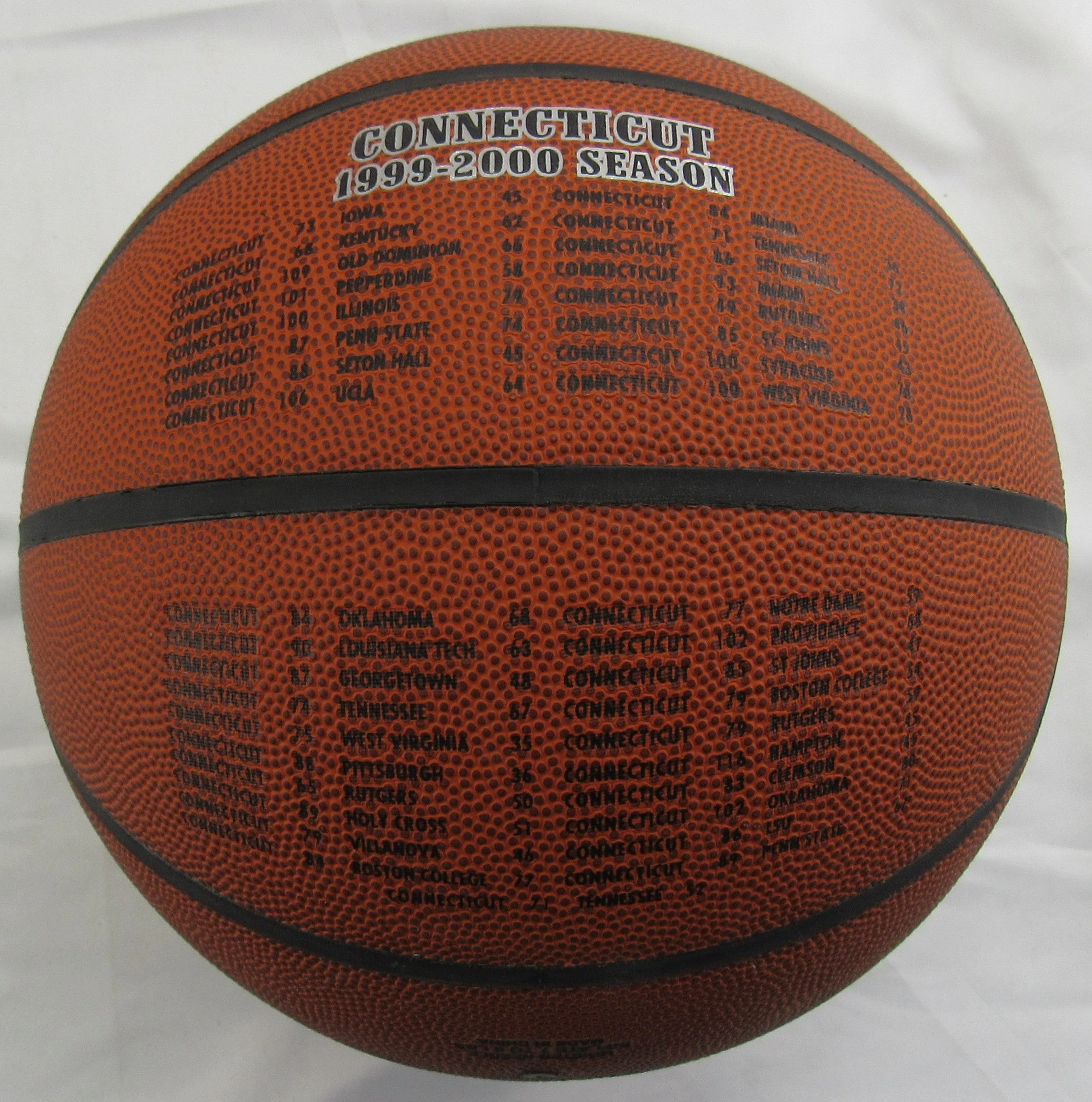 Geno Auriemma Signed Auto 2000 UConn National Champions Basketball JSA CL29252 - Image 4