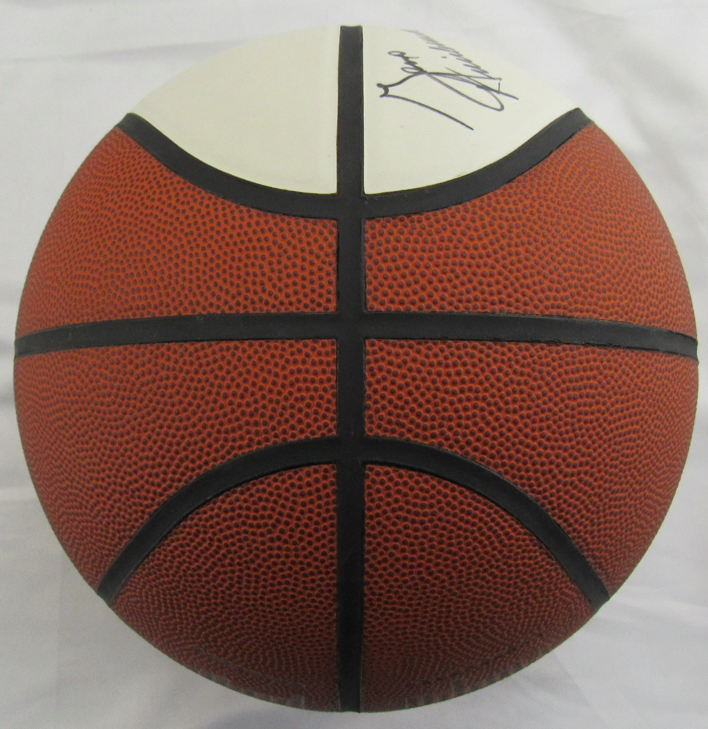 Geno Auriemma Signed Auto 2000 UConn National Champions Basketball JSA CL29252 - Image 8