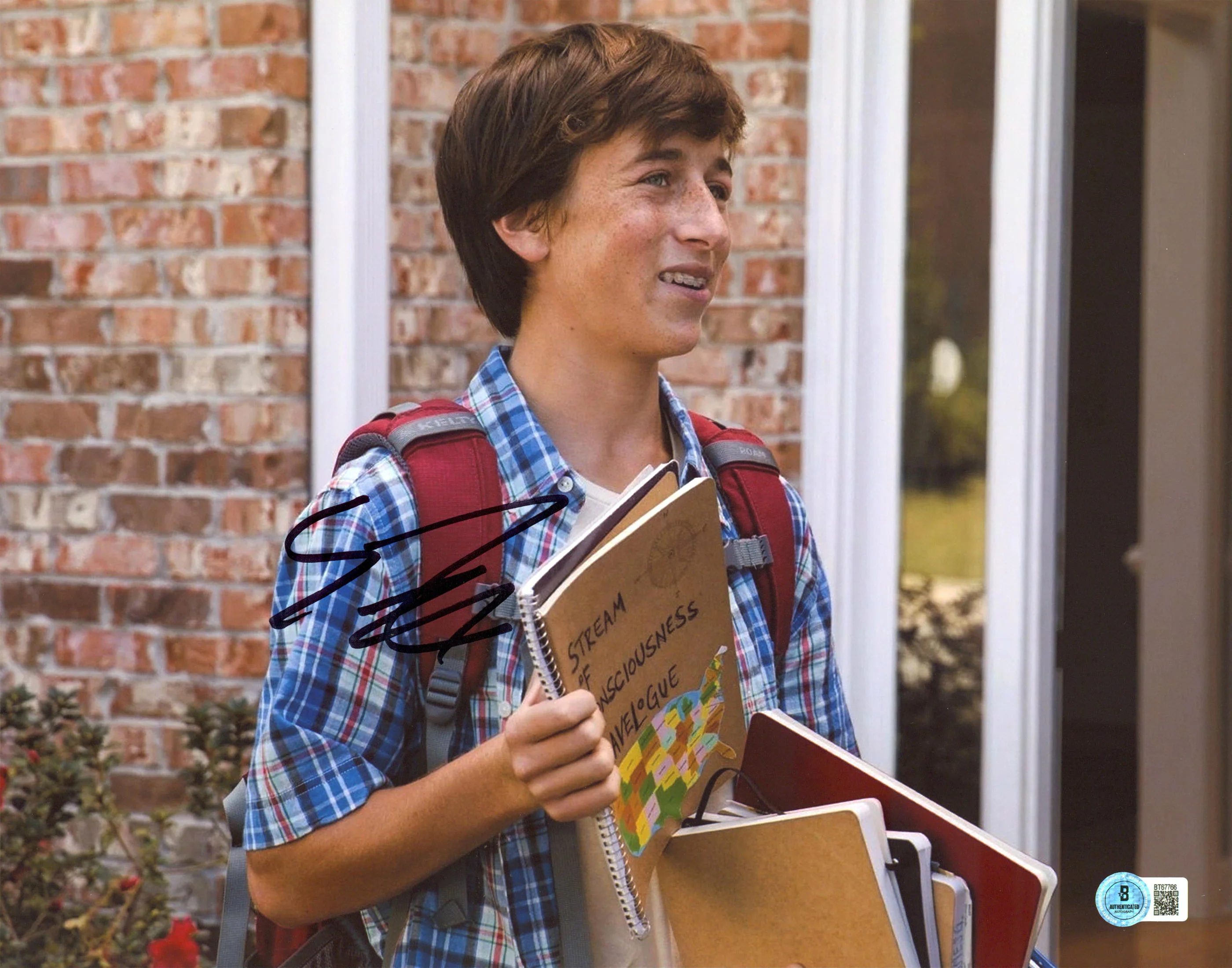 Skyler Gisondo Vacation Authentic Signed 11x14 Horizontal Photo BAS #BT67766 - Image 2
