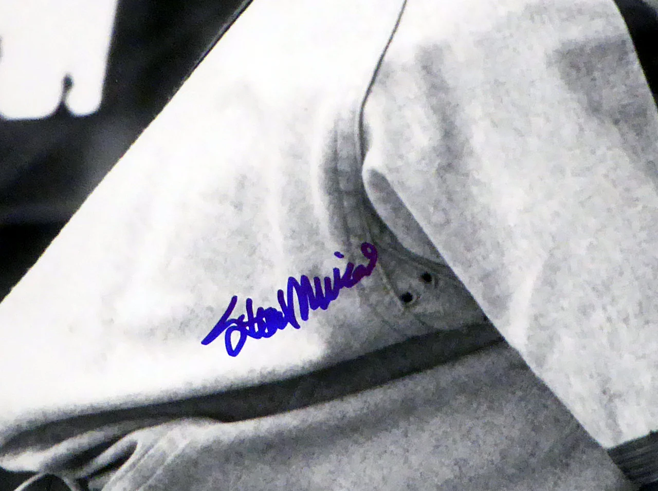 Stan Musial Autographed 16x20 Photo St. Louis Cardinals PSA/DNA Stock #18607 - Image 2