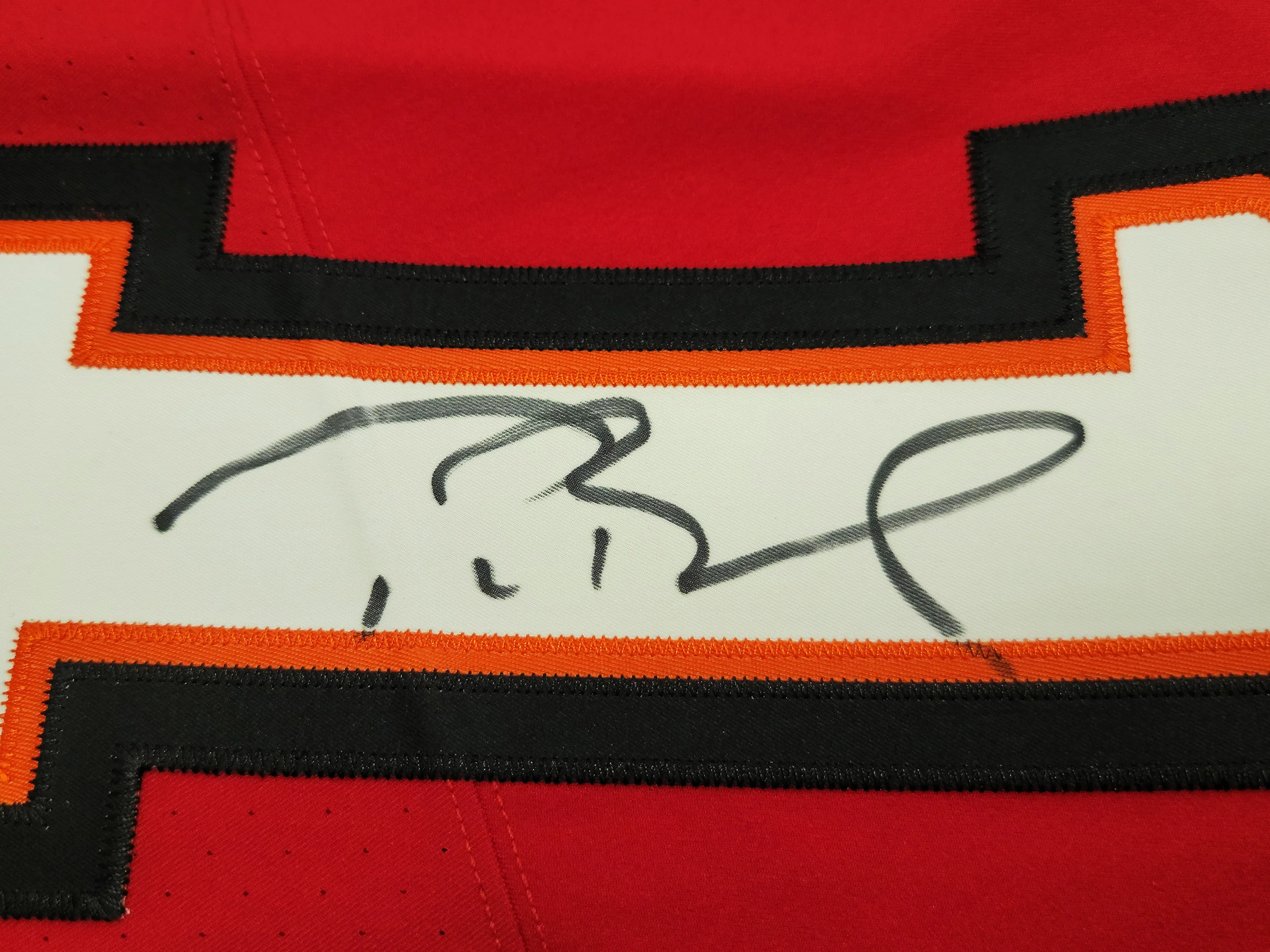 Tampa Bay Buccaneers Tom Brady Autographed Red Nike Vapor Elite Jersey Size 52 Fanatics Holo #B062630 - Image 3