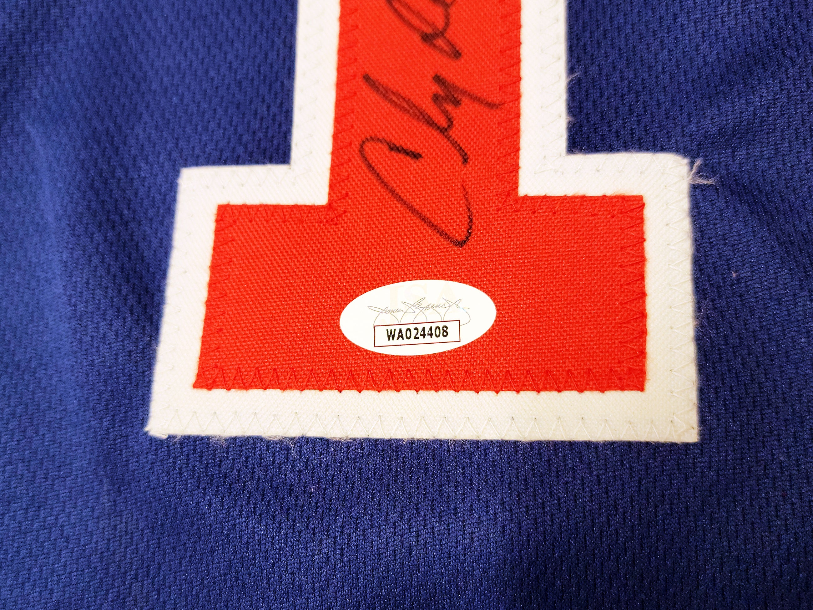 Team USA Clyde Drexler Autographed Blue Jersey The Glide JSA Stock #202348 - Image 5