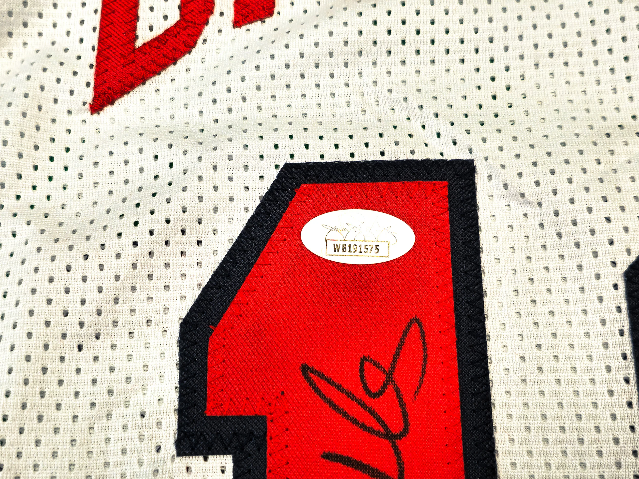Team USA Clyde Drexler Autographed White Jersey JSA Stock #228813 - Image 5