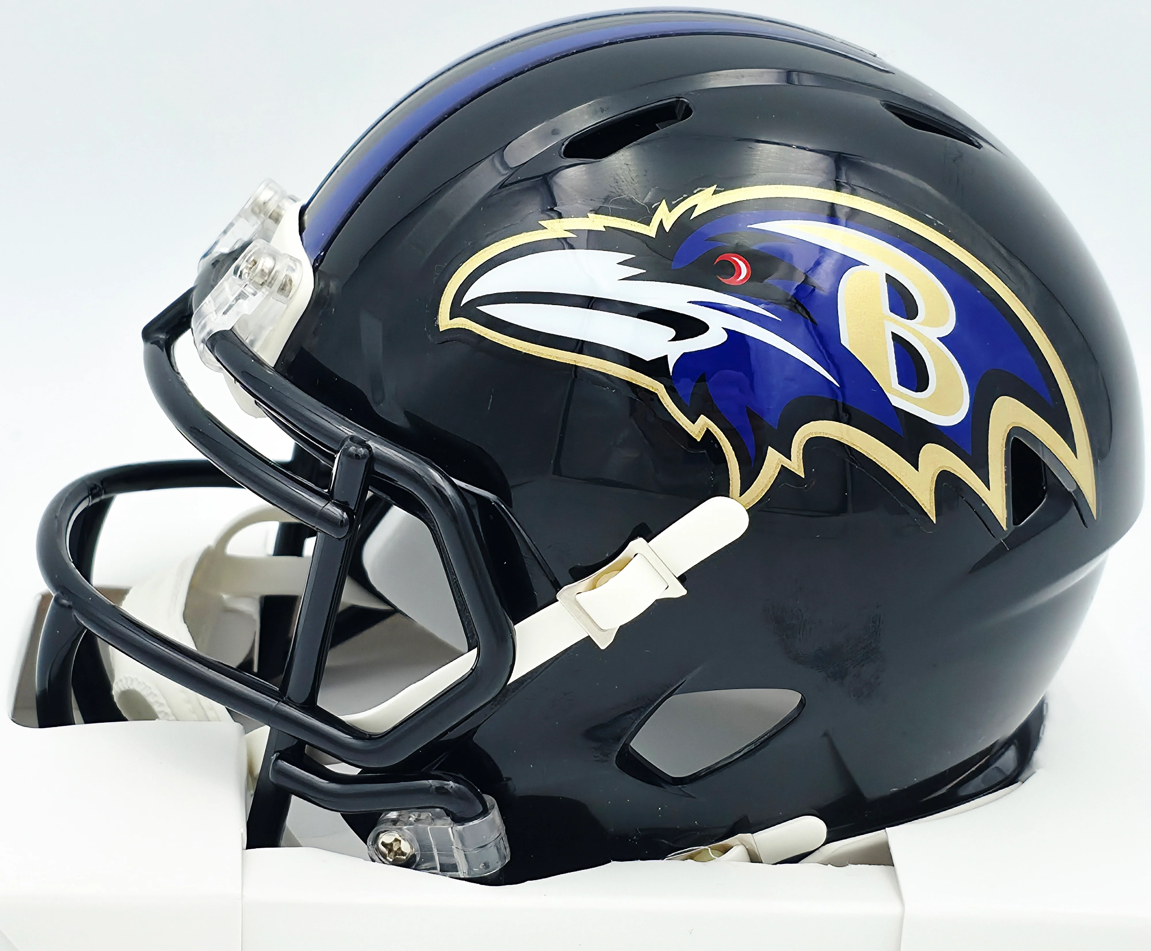 Terrell Suggs Autographed Baltimore Ravens Black Speed Mini Helmet Beckett BAS Witness #2W637321 - Image 5