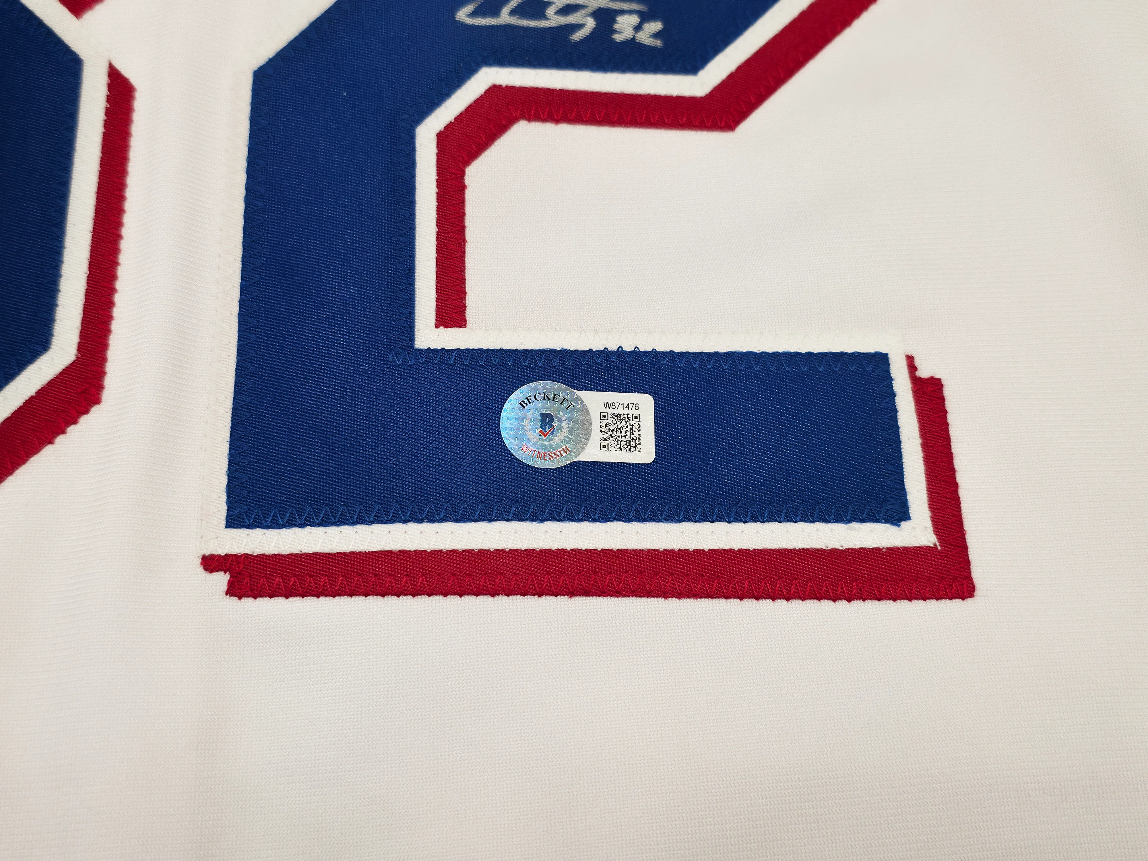 Texas Rangers Evan Carter Autographed White Jersey Beckett BAS Witness Stock #253600 - Image 5